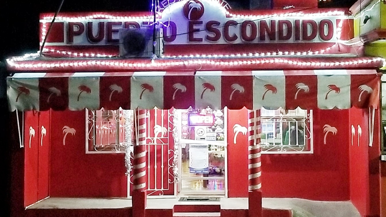 Restaurant PUERTO ESCONDIDO image 1