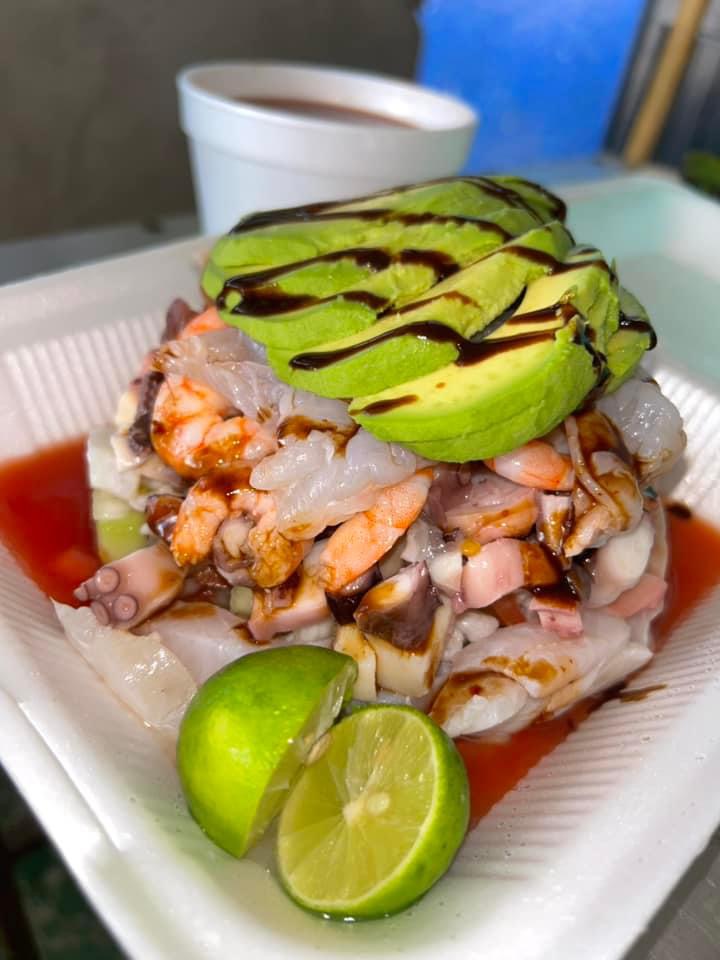 Mariscos Canos image 1