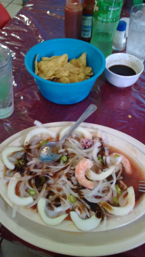 Pollo Feliz image 5