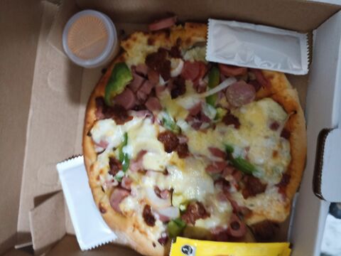 Jhona's Pizza image 3