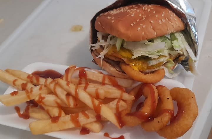 Burgers del Valle image 5