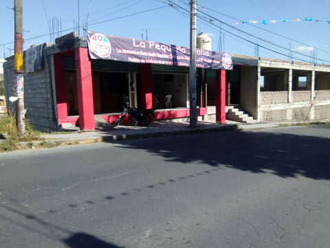 La pequeña italia image 7