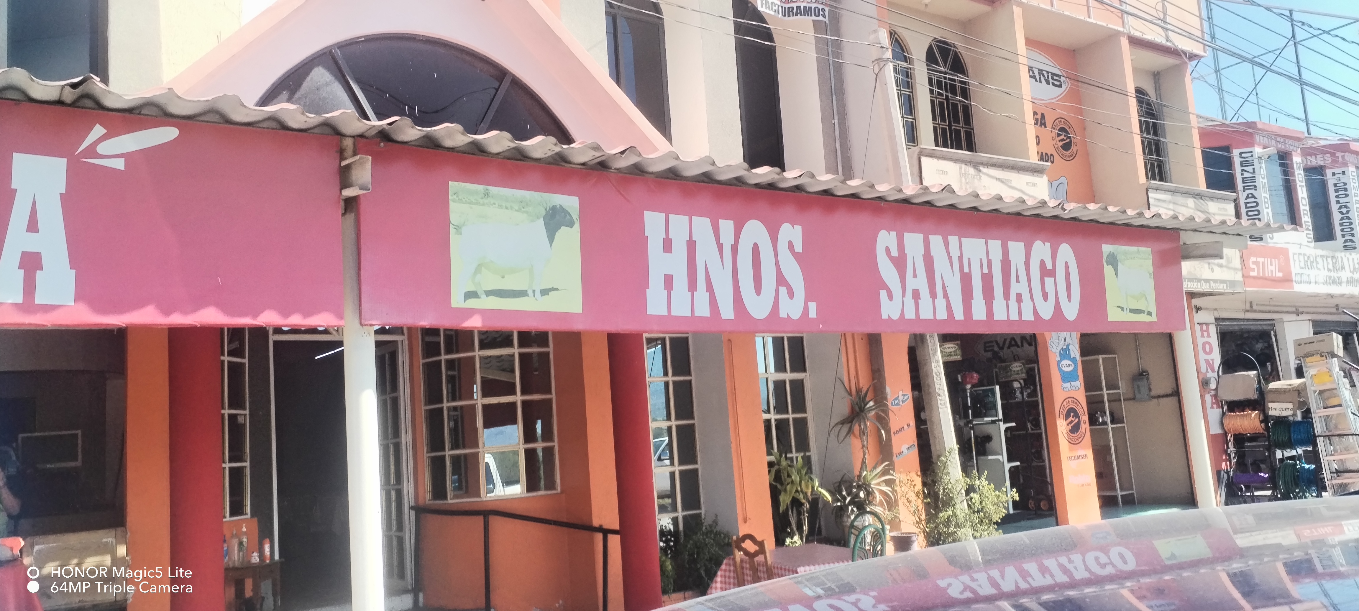 Barbacoa Hnos Santiago image 4