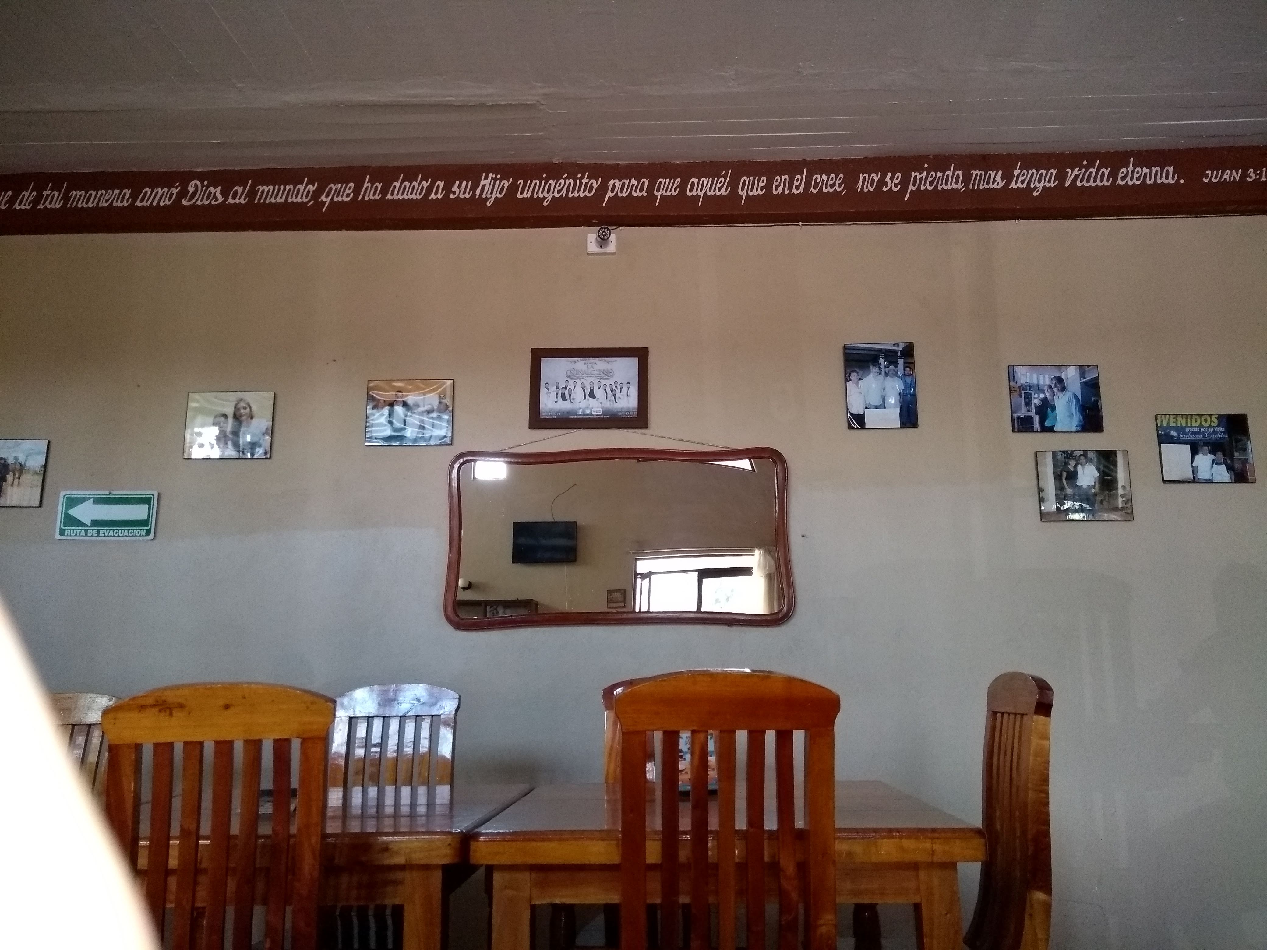 Restaurante "Barbacoa Carlitos" image 9