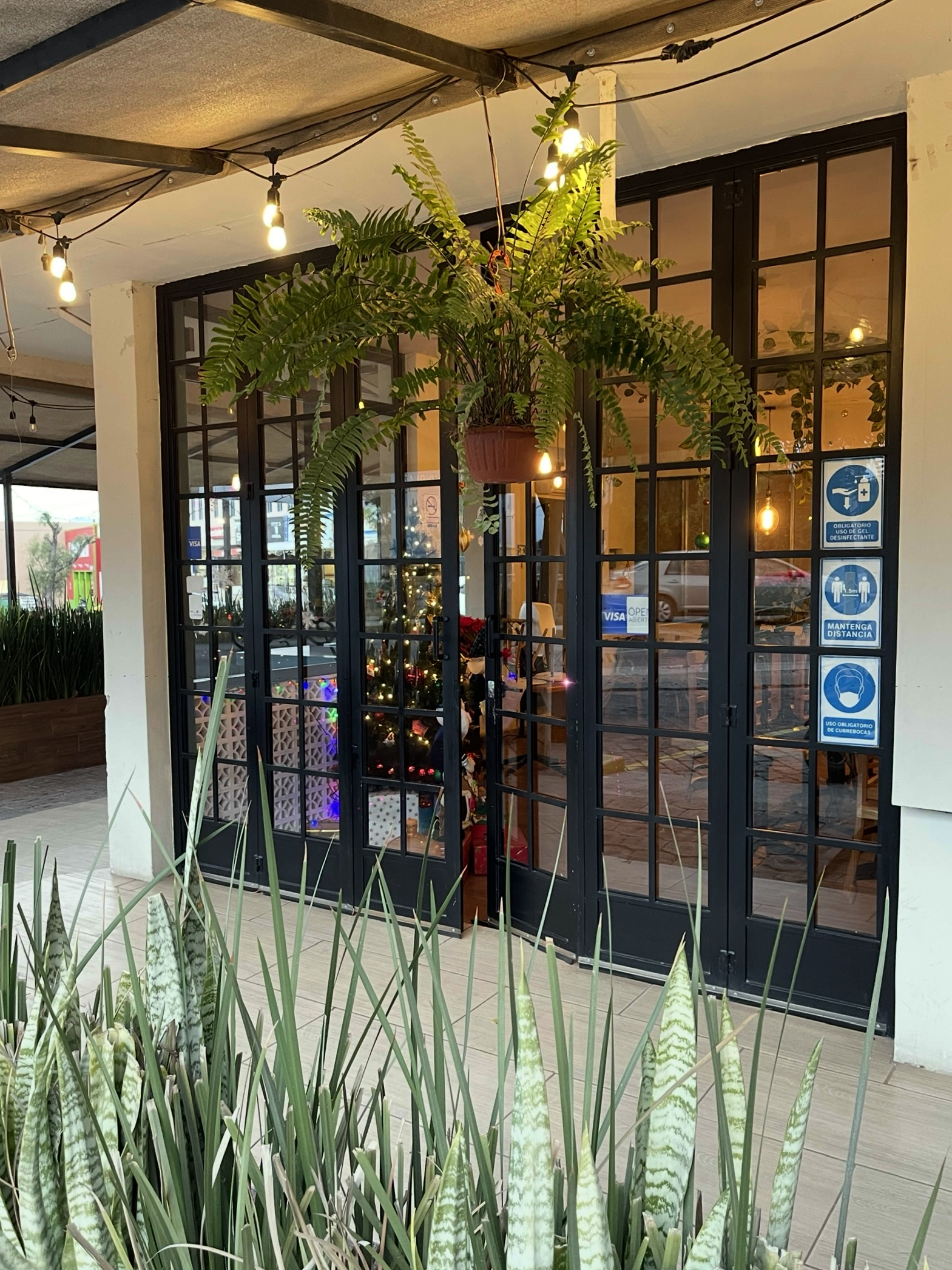 Corner House desayunos & brunch image 2