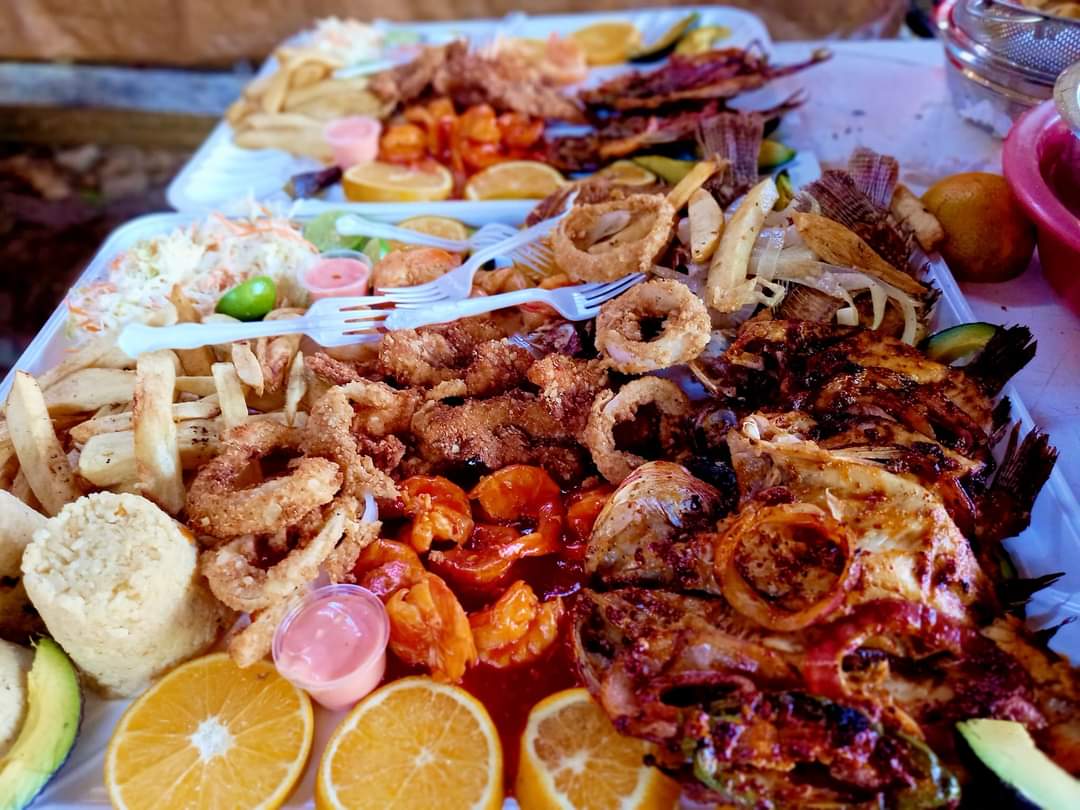 Mariscos Doña Mary image 2