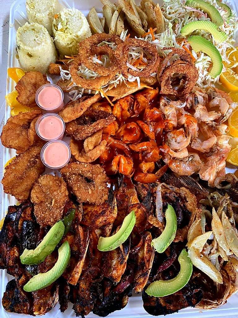 Mariscos Doña Mary image 3