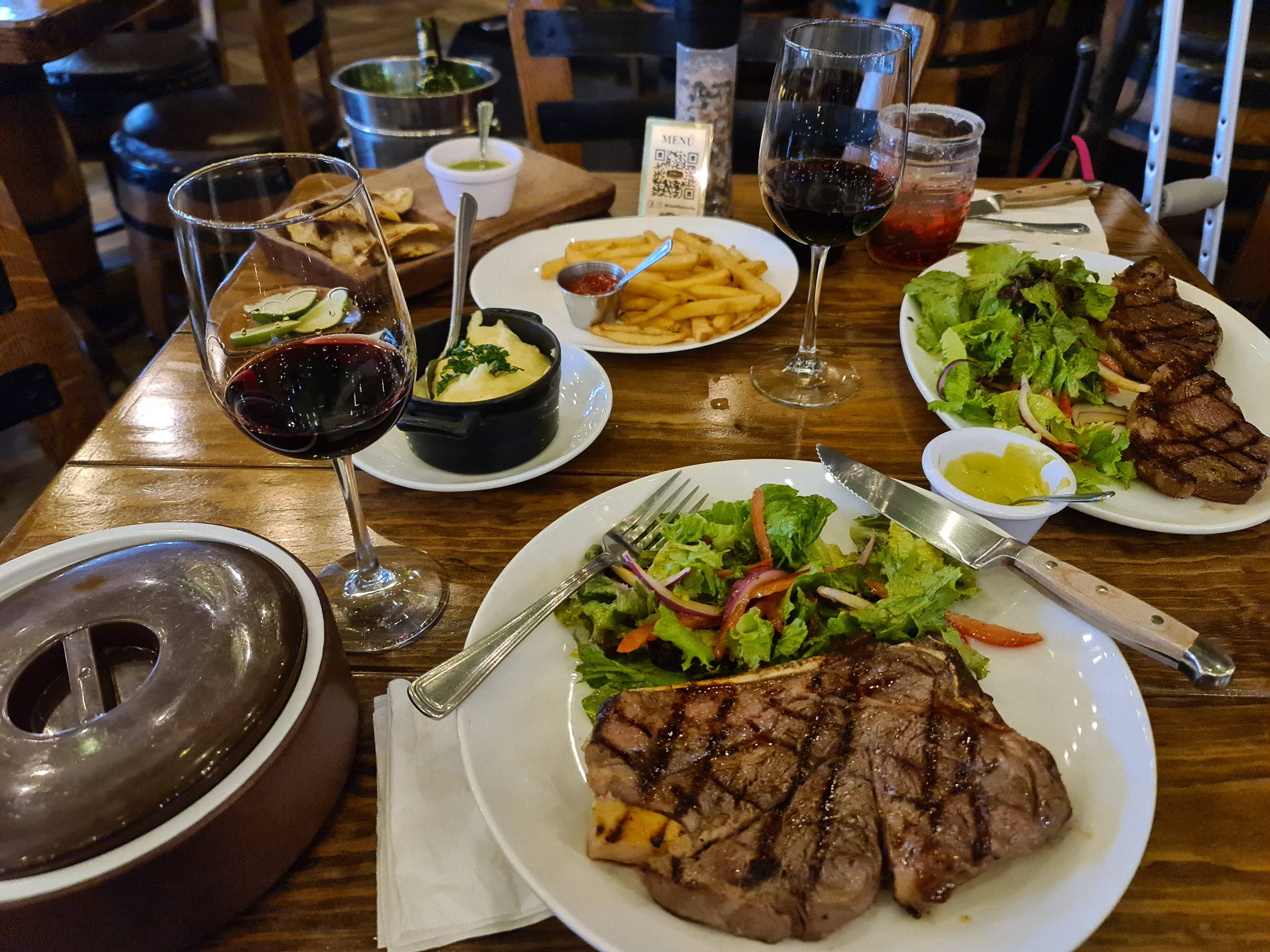 CAUDILLOS TUXTLA RESTAURANTE image 3