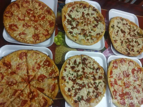 Pizza's Bon's image 5