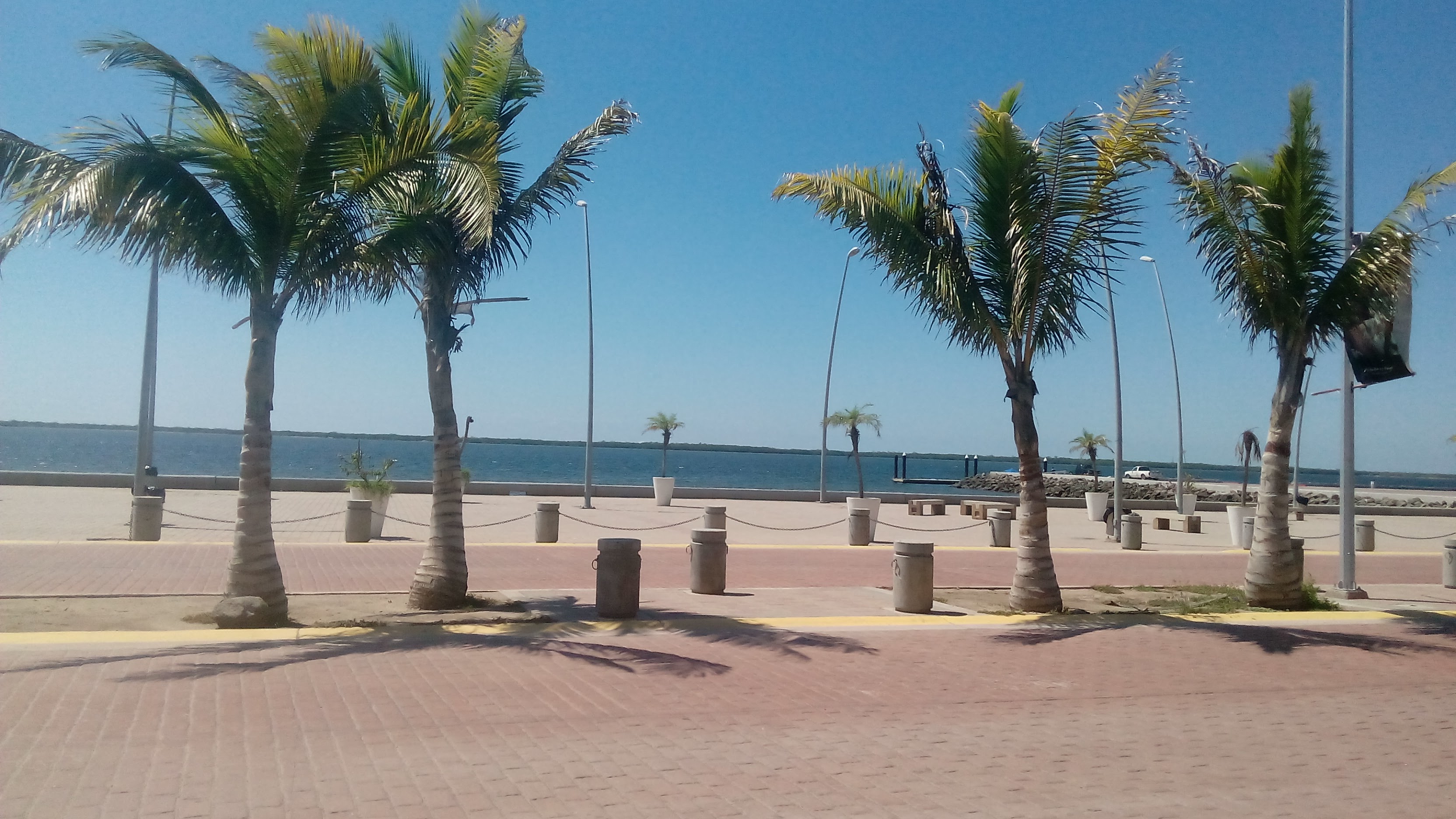 Restaurant "Long Beach" image 10