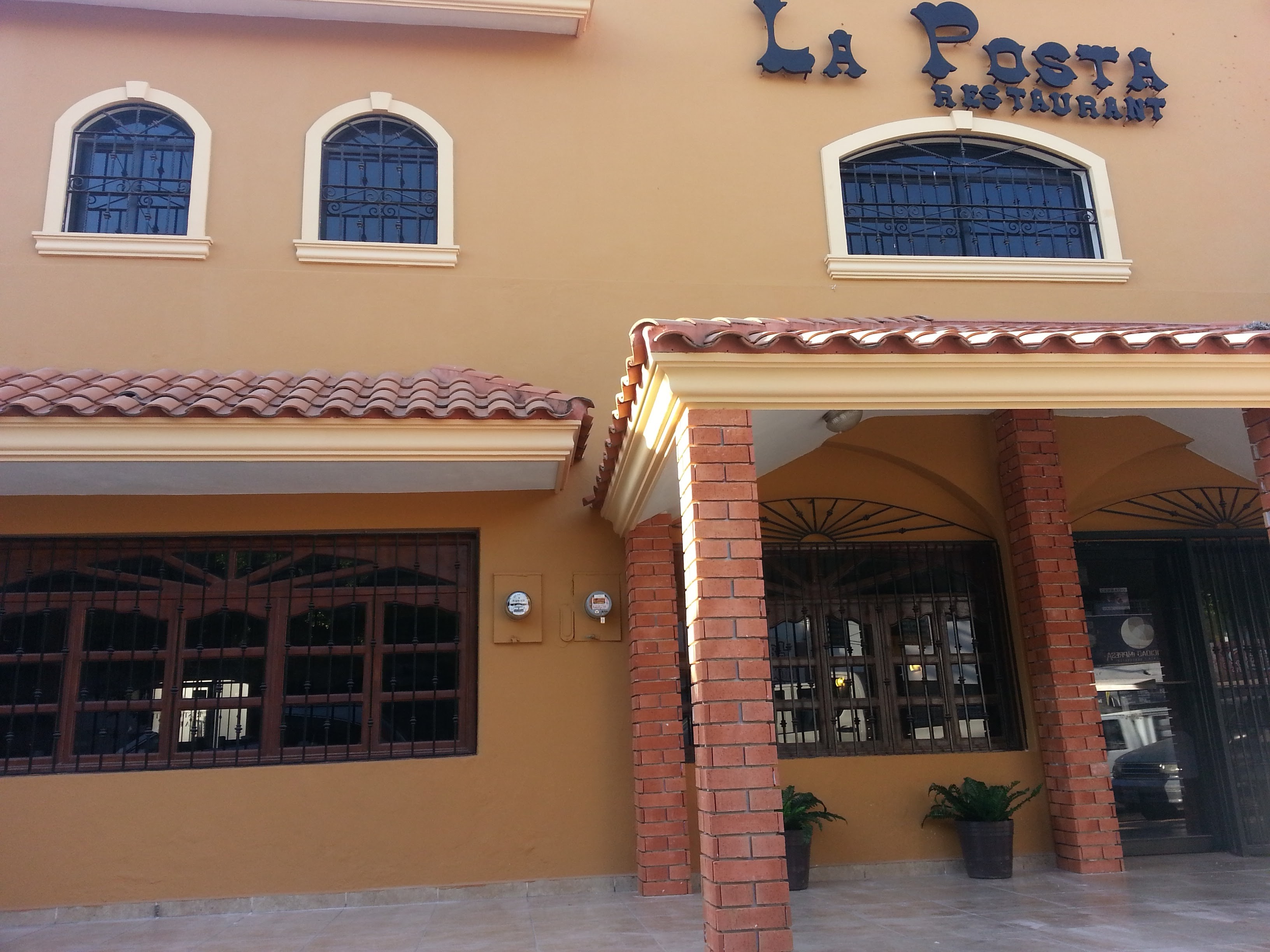 Restaurante La Posta image 1