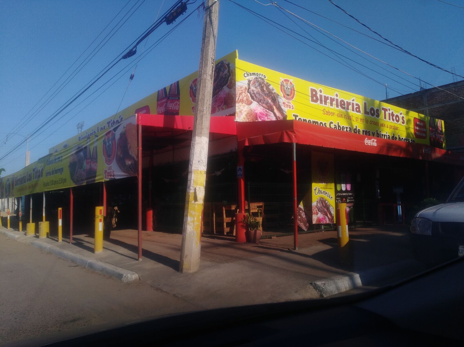 BIRRIERIA LOS TITOS image 9