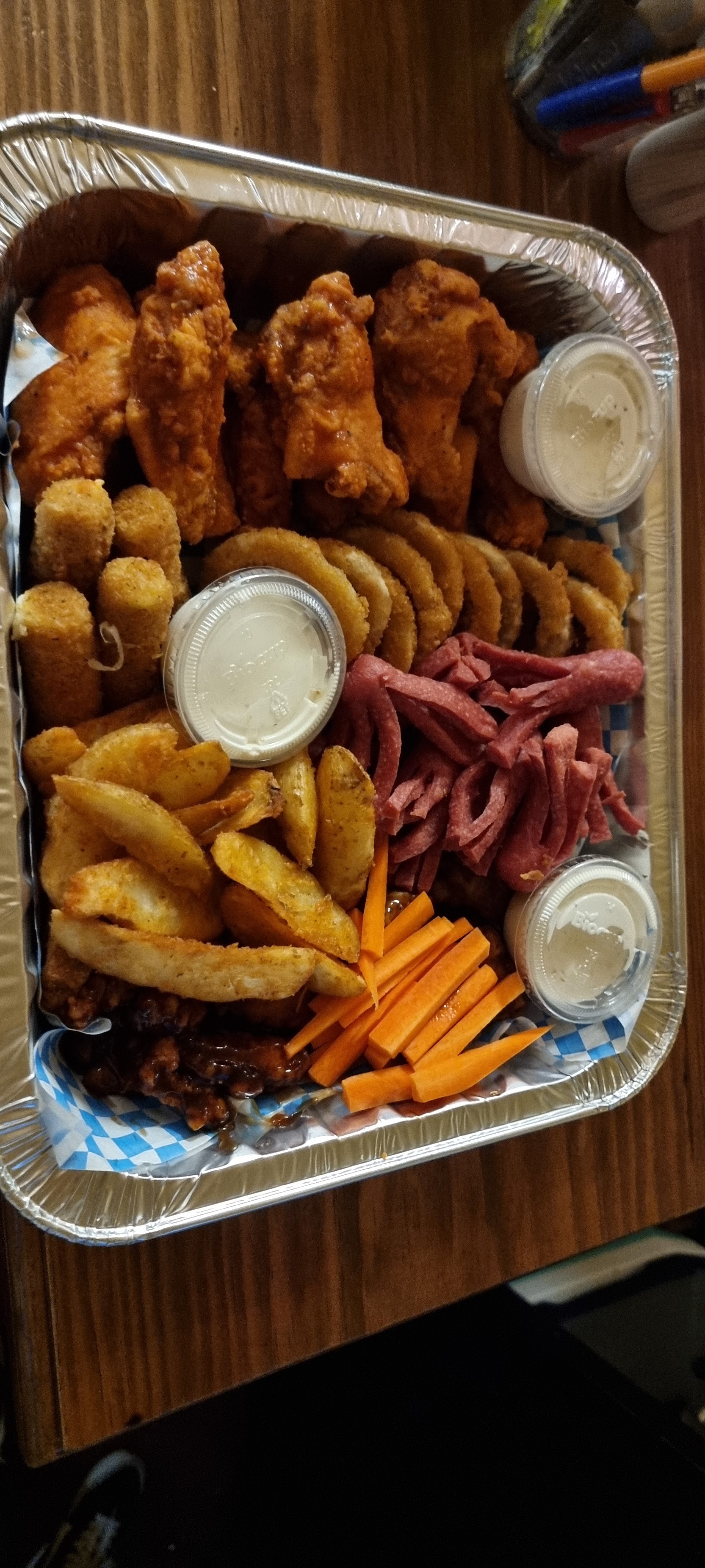 EL SÓTANO WING'S image 3