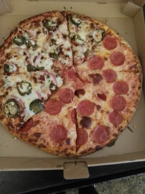 Family pizza image 1