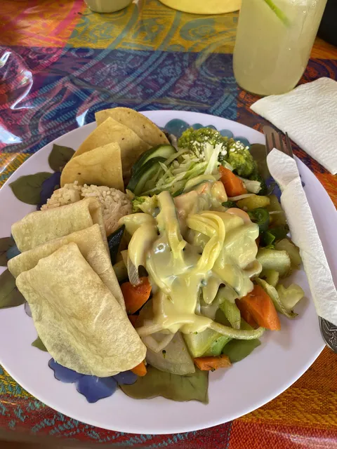 Molcajetes y Cazuelas image 3