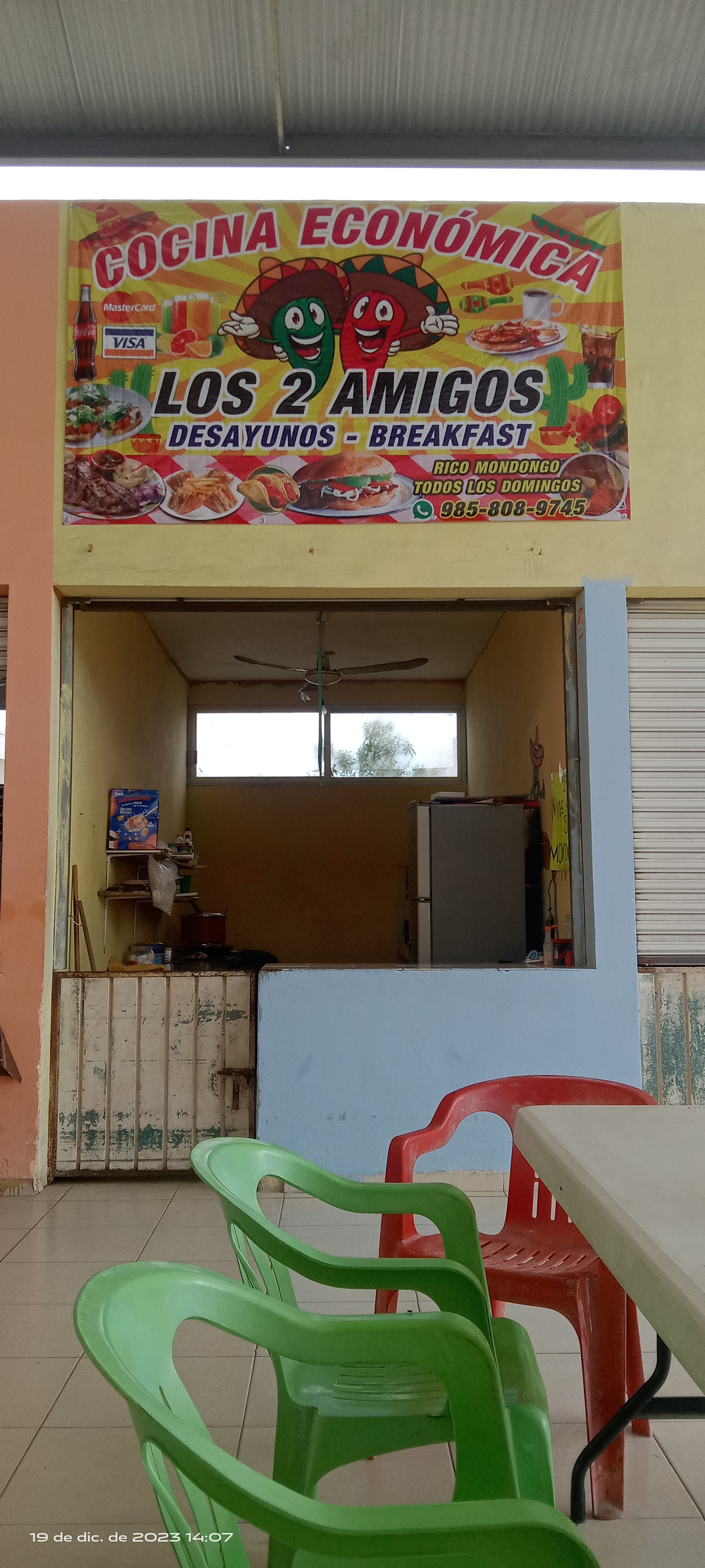 Los dos amigos - cocina económica image 3