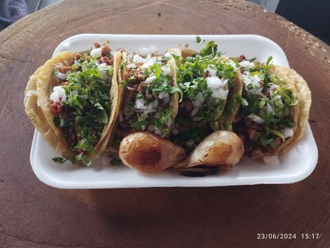 Taquería EL taco Feliz Mártir Cuahutémoc image 2