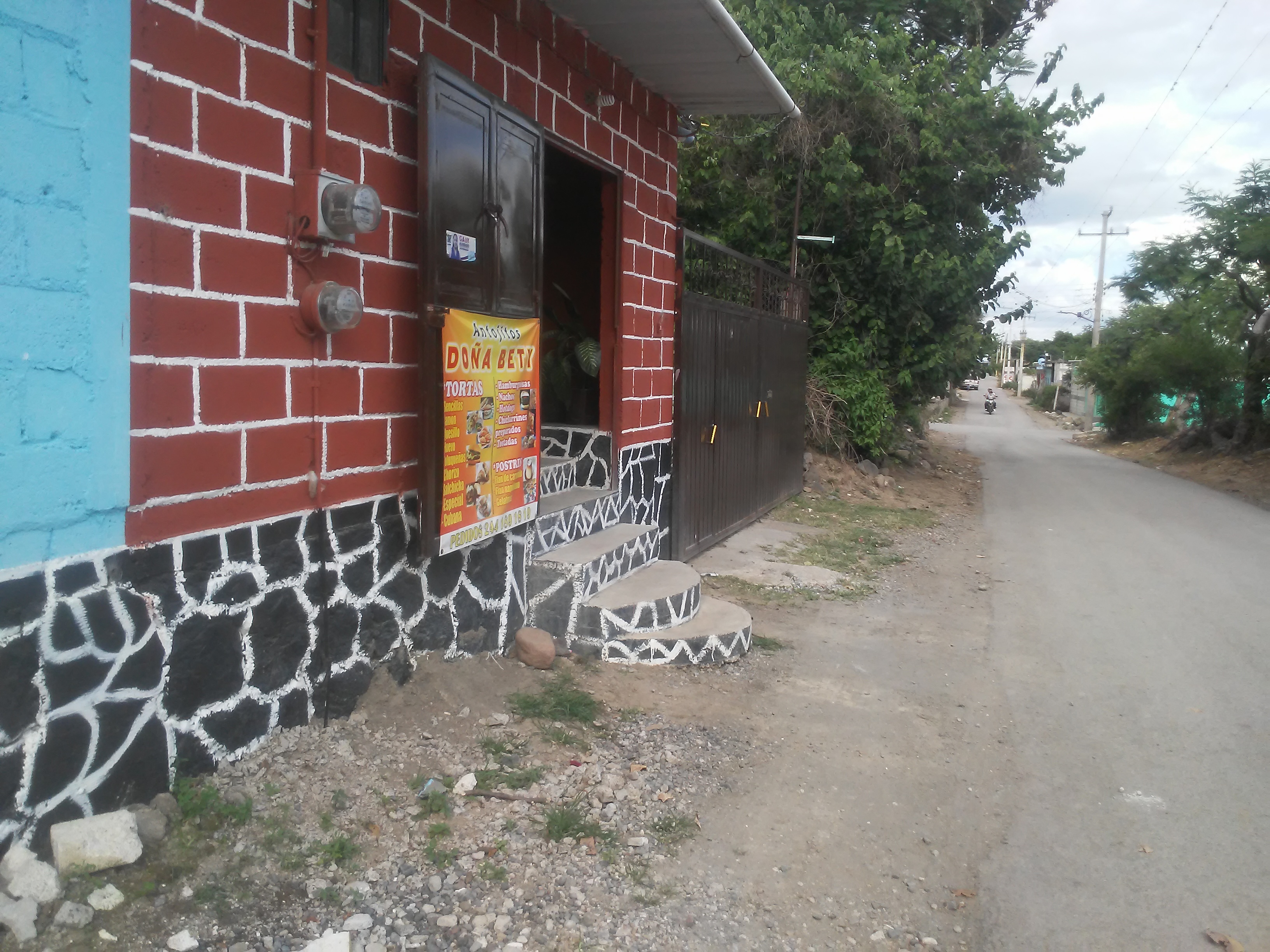 Antojitos "Doña Betty" image 2