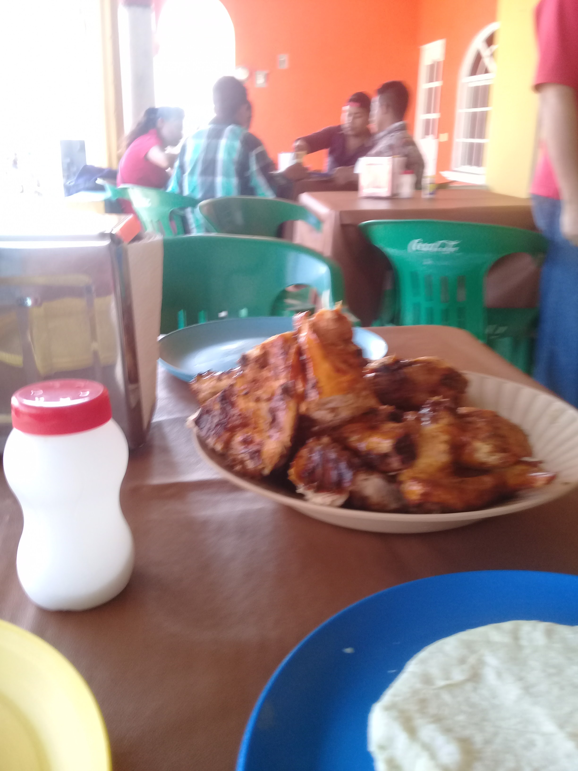 Polleria Apa.'piyola image 2