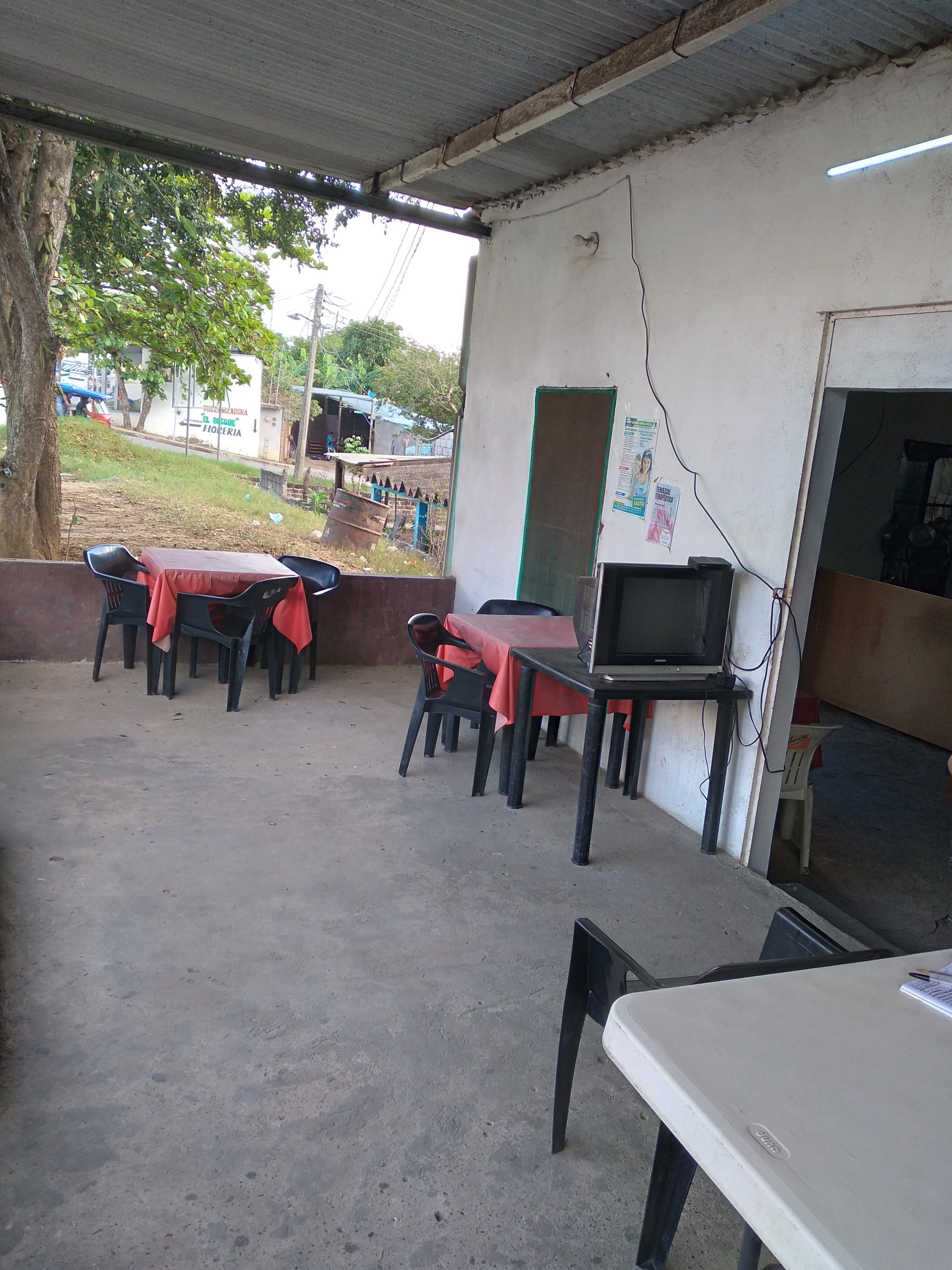 Taqueria el bosque La Voluntad De Dios image 1