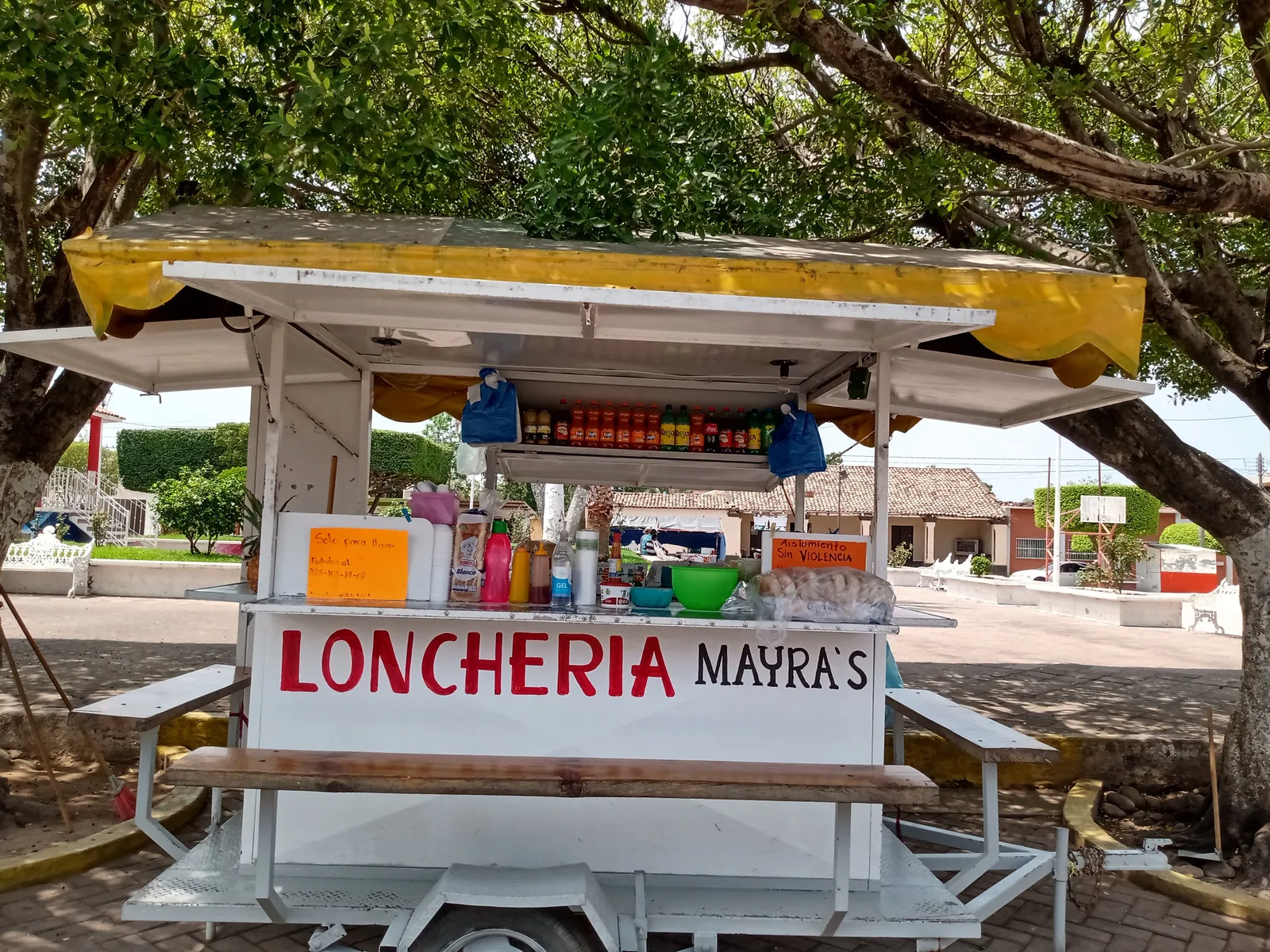 Loncheria Mayra's image 1