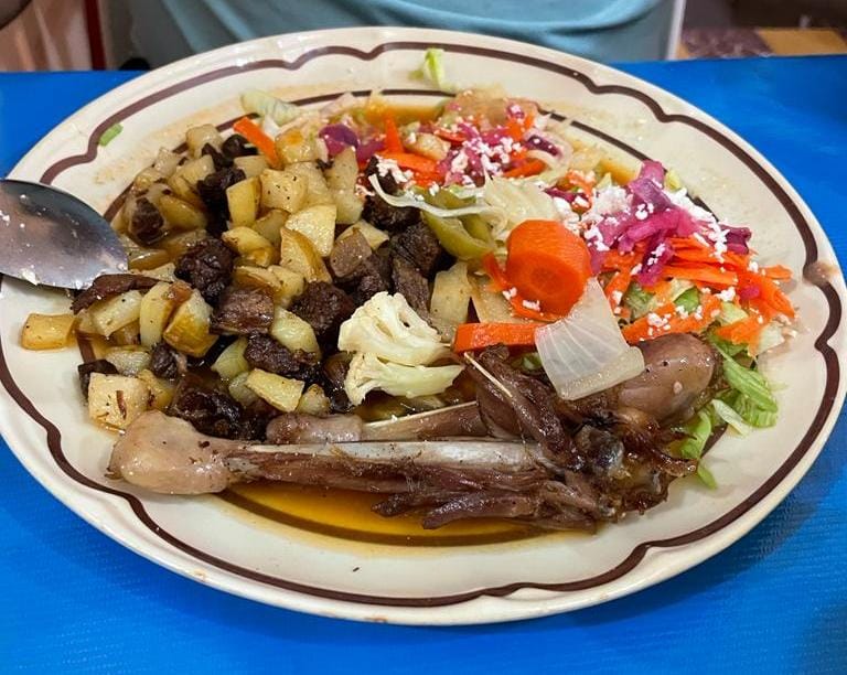 Cenaduria Aldama image 9