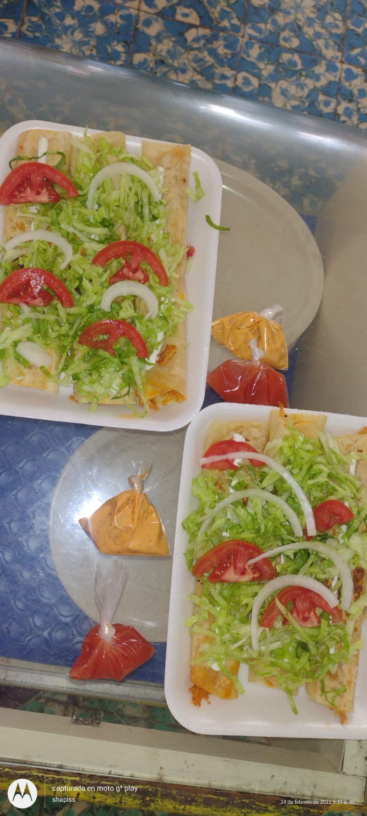 Restaurant ROBLES image 2