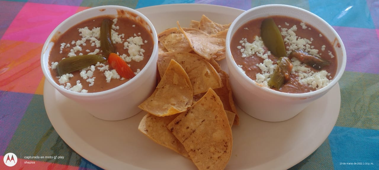 Restaurant ROBLES image 9