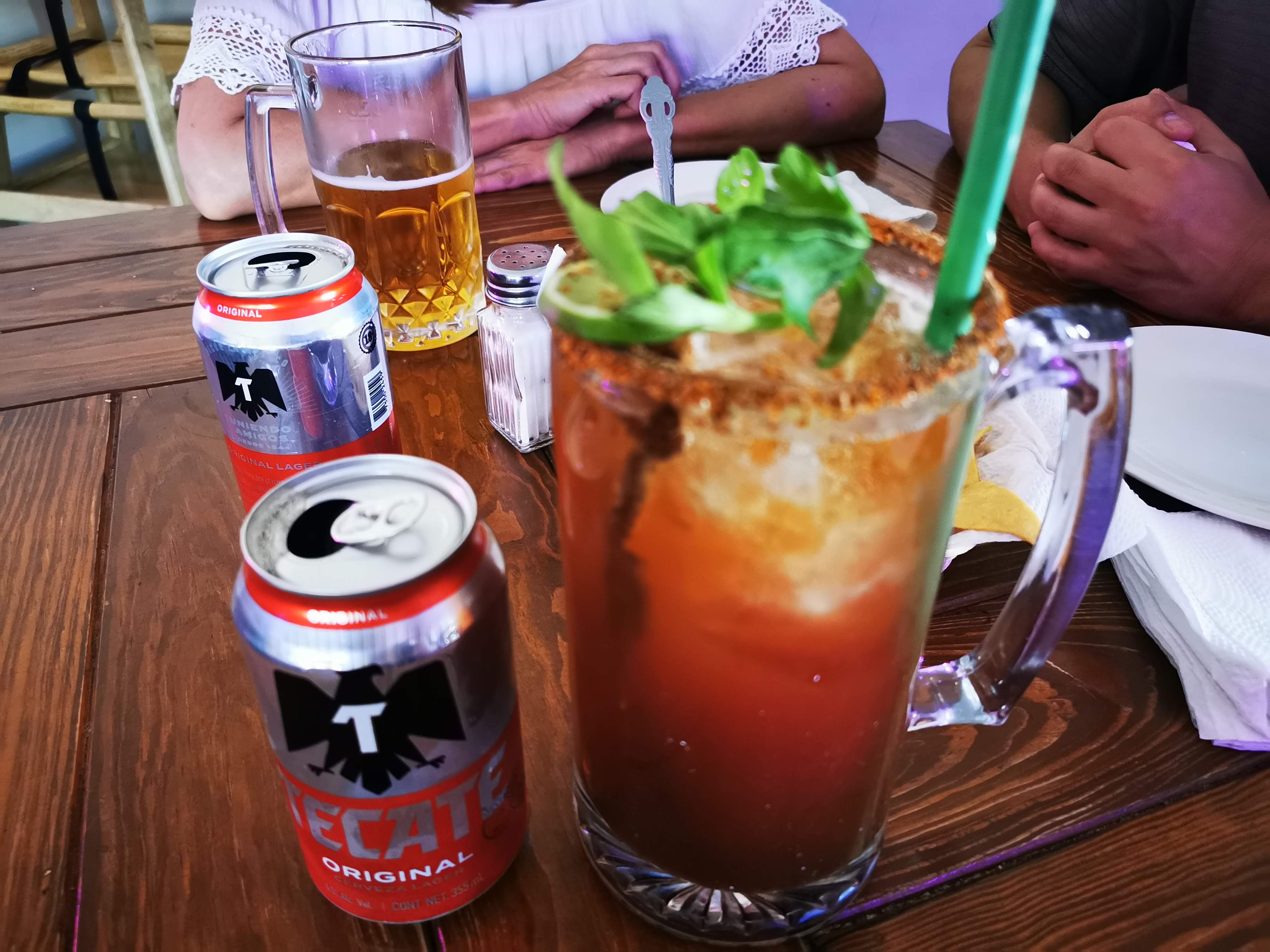 Luna's Restaurant/Bar y Pizza and Wings image 3