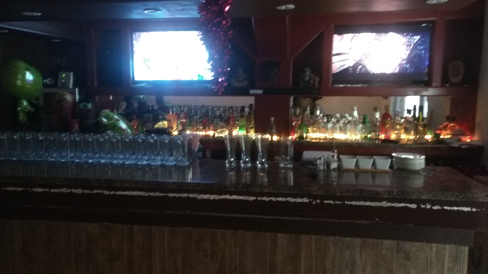 Luna's Restaurant/Bar y Pizza and Wings image 10