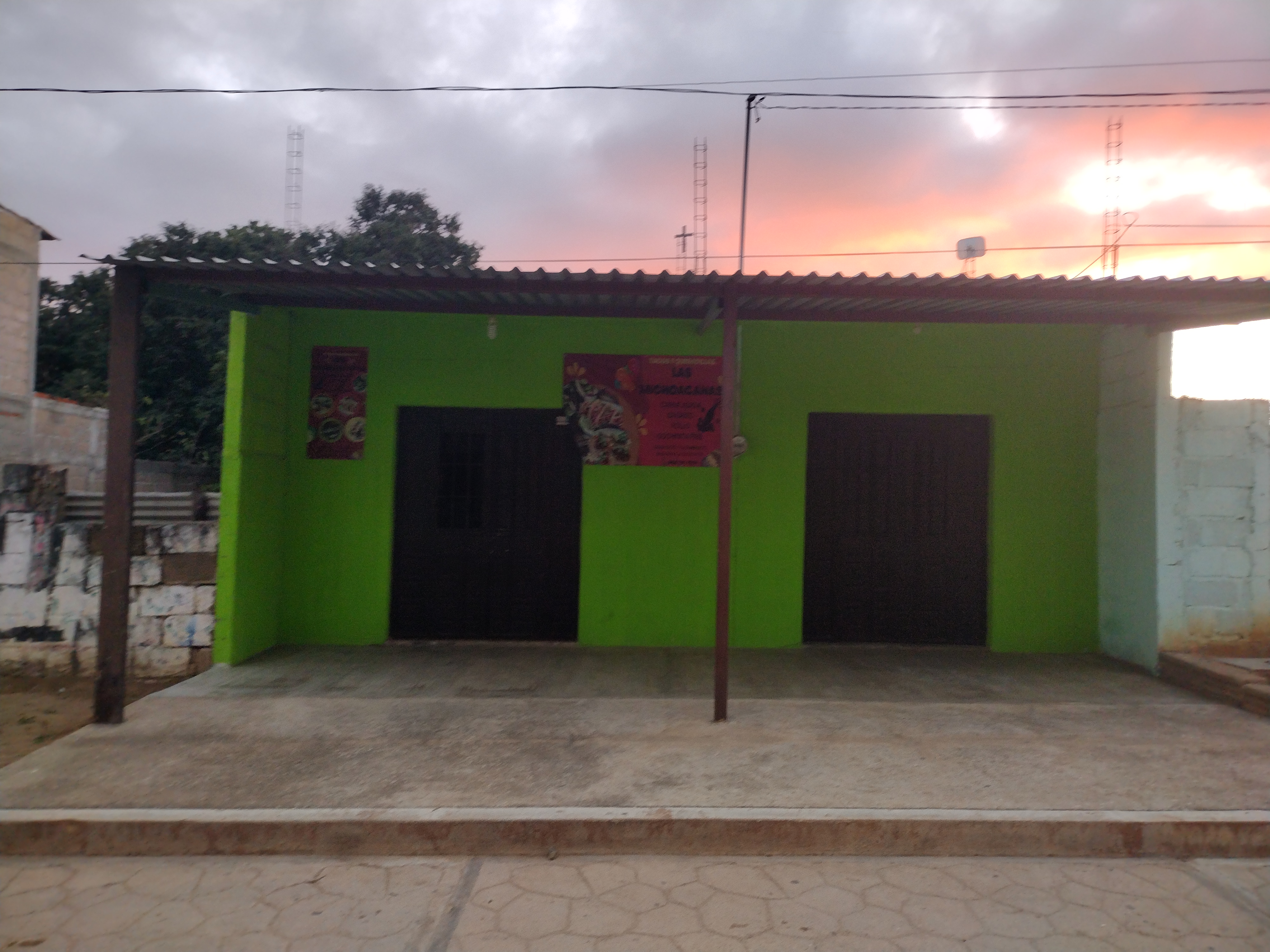 Tacos y Quesadillas "Las Michoacanas" image 6