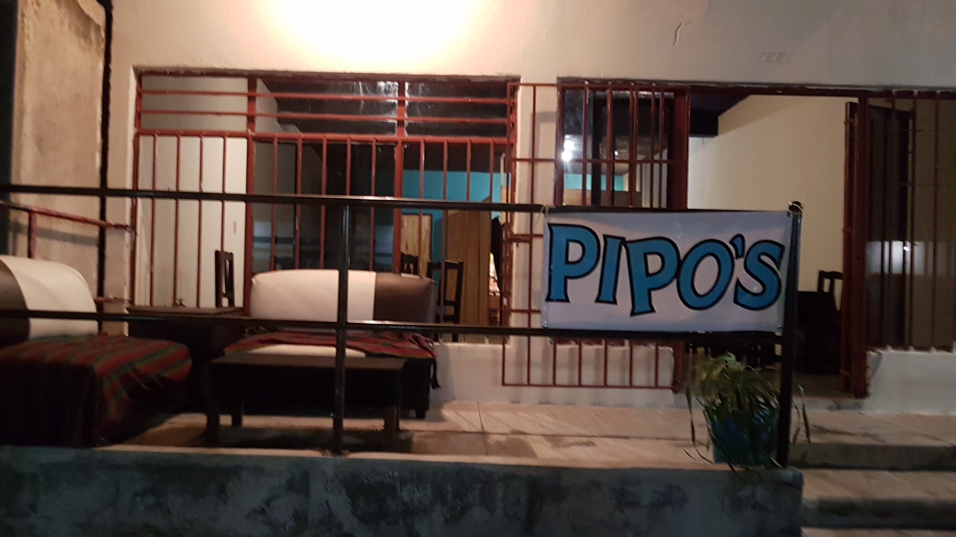 Pipo's resto-bar image 1