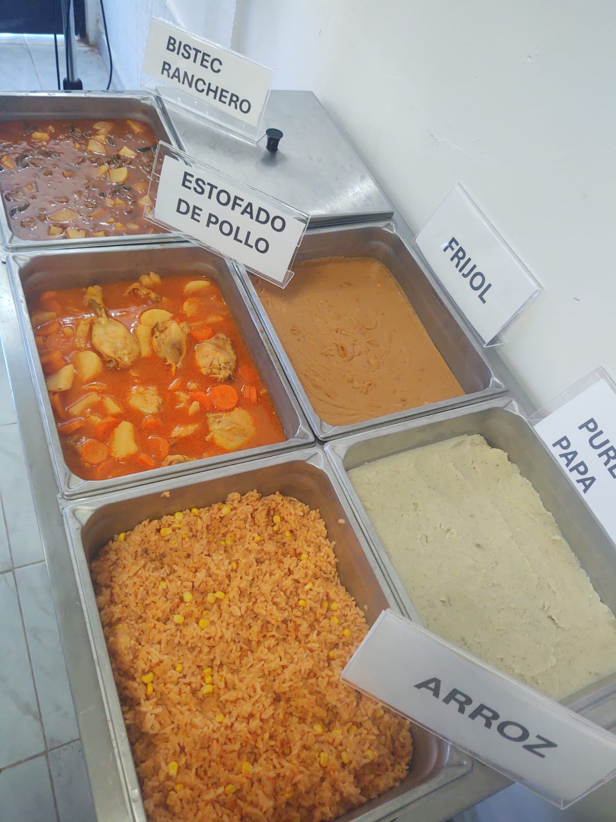 Casa 18 - Comida para llevar image 9
