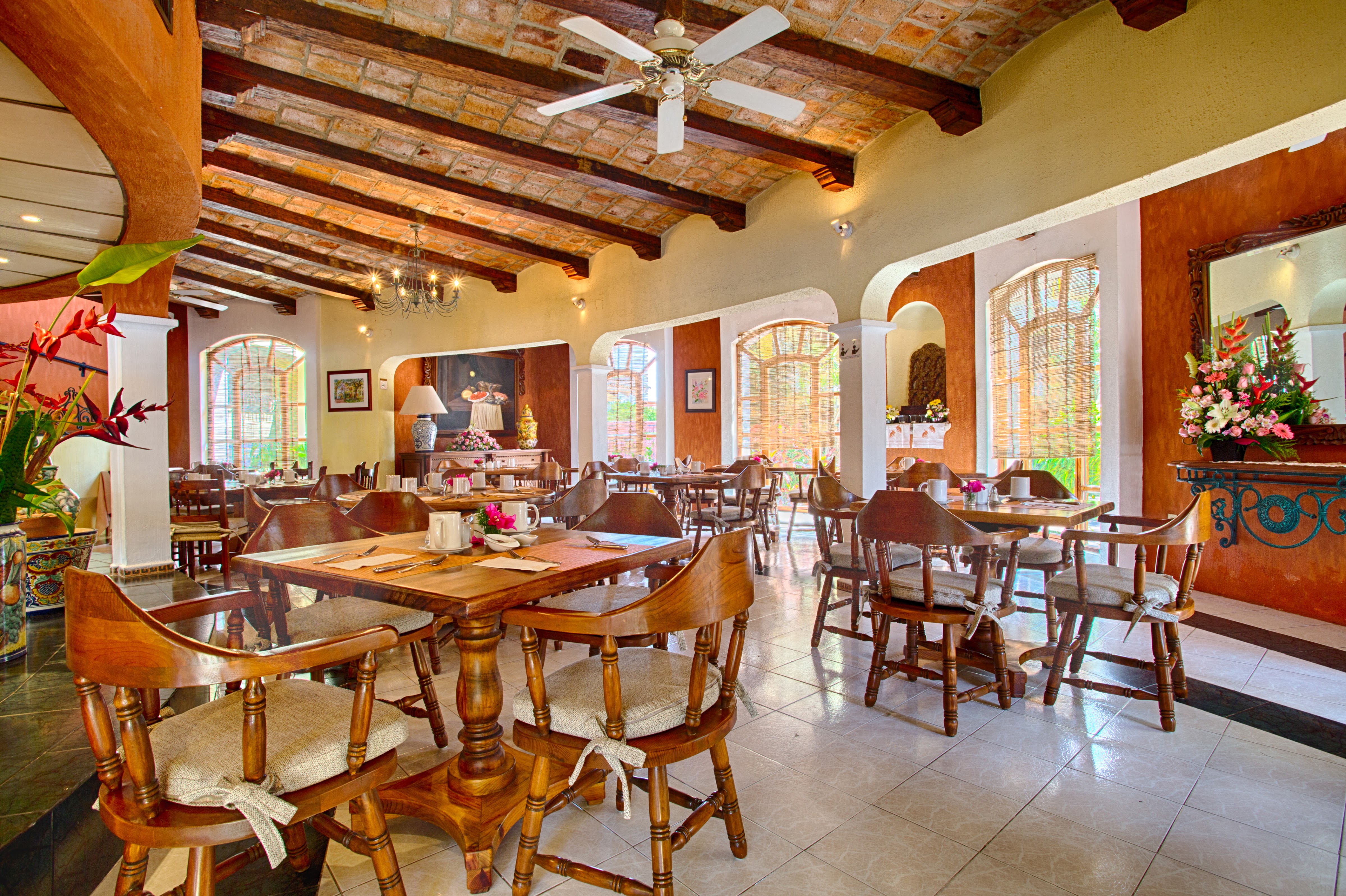 RESTAURANTE BAR EL DELFÍN image 1