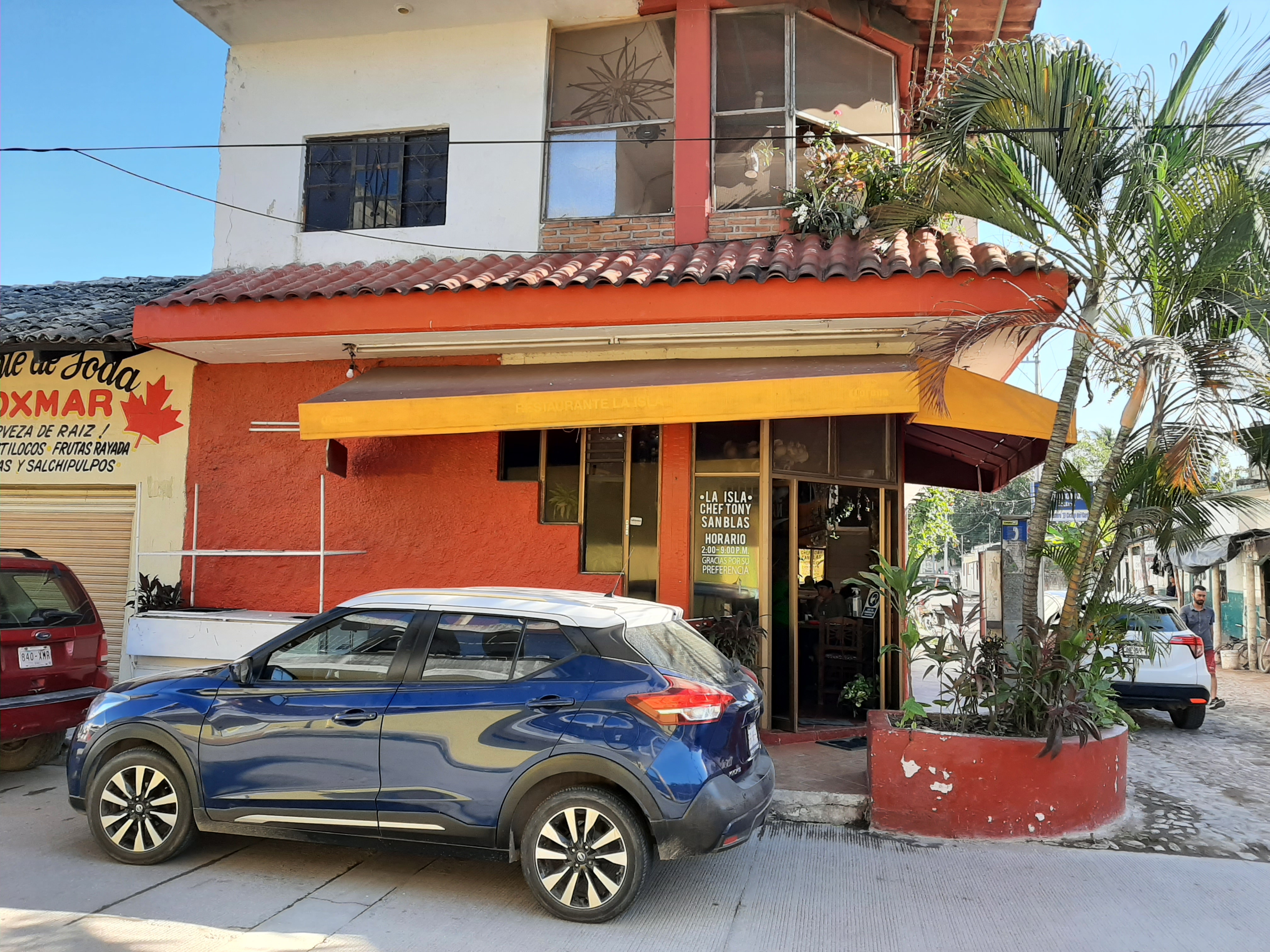 Restaurant "La Isla" image 1