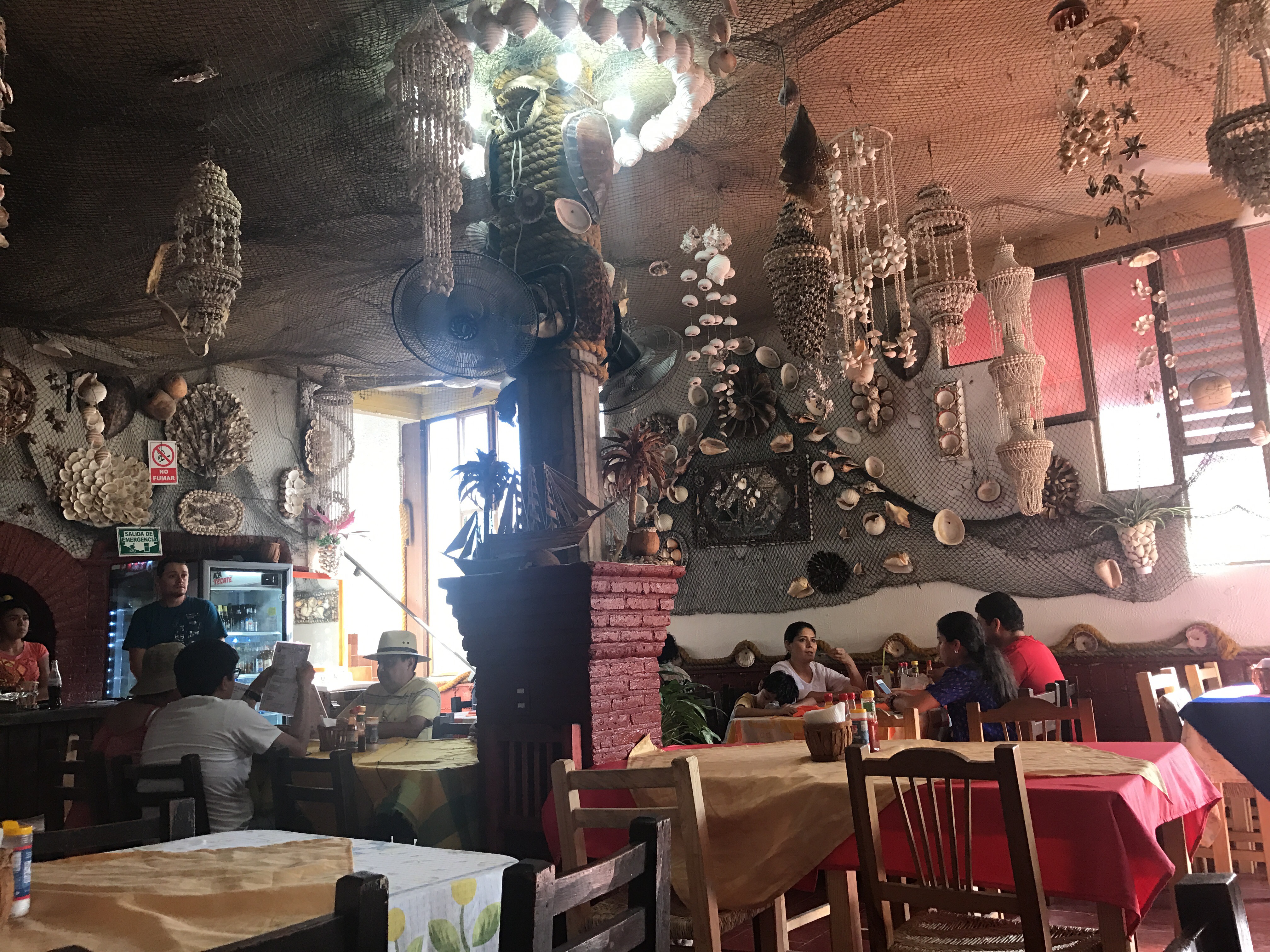 Restaurant "La Isla" image 3