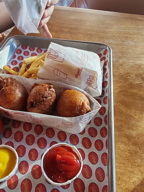 Sham Burgers image 7