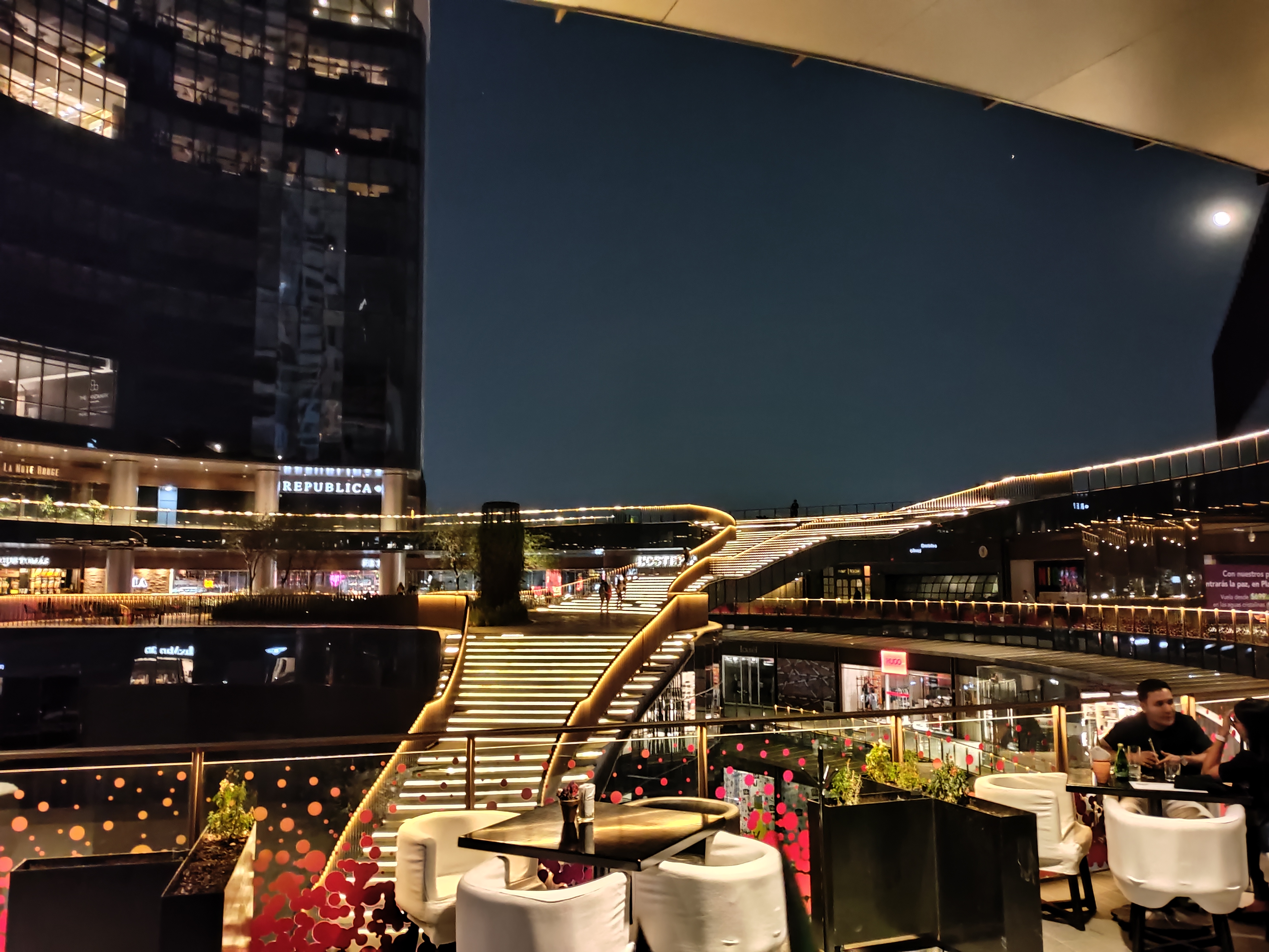 Cantina La 20 | Guadalajara image 10