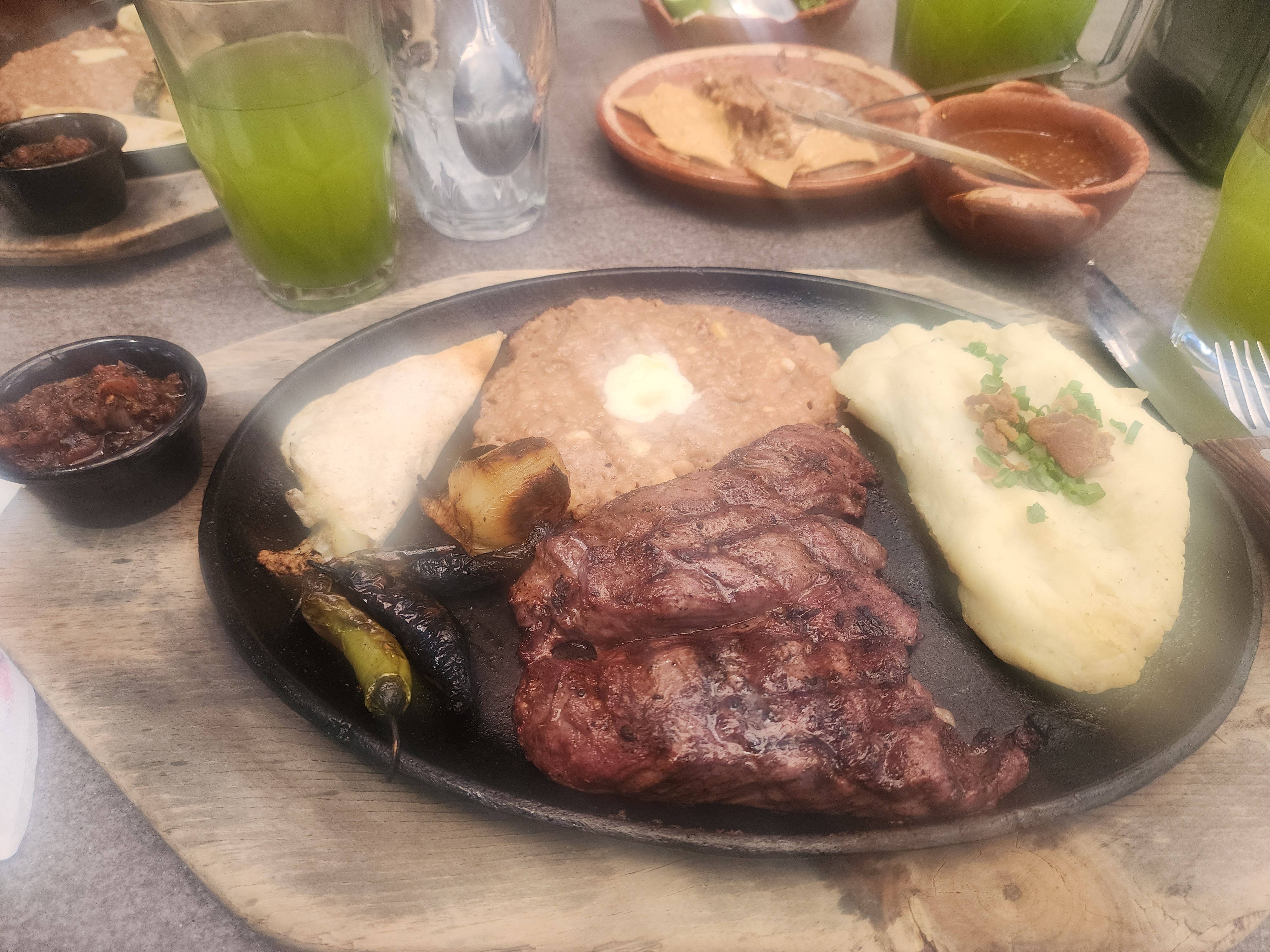 Restaurante ¿Qué Pachó? Naciones Unidas image 4