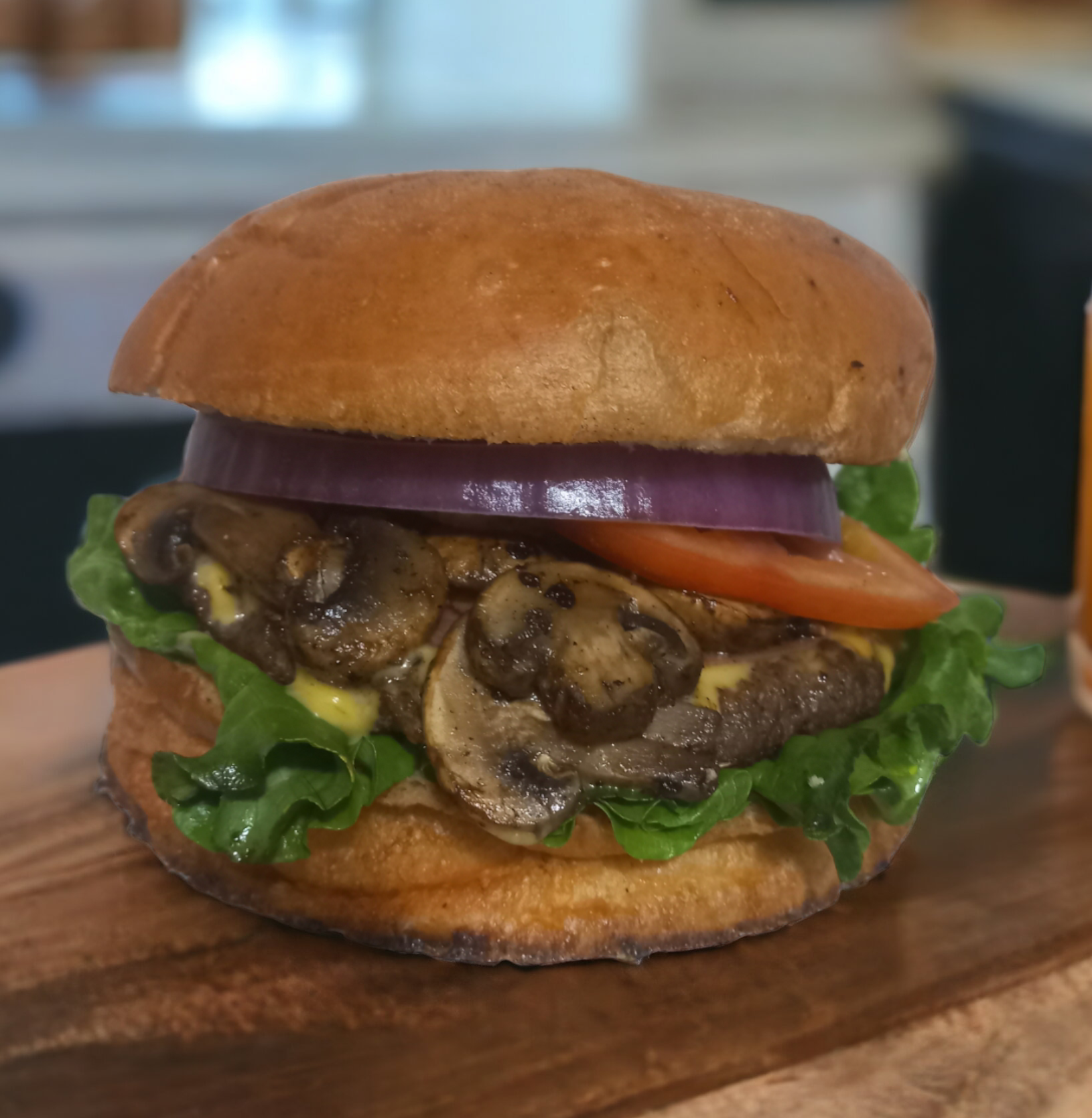 Ari's Burger image 8