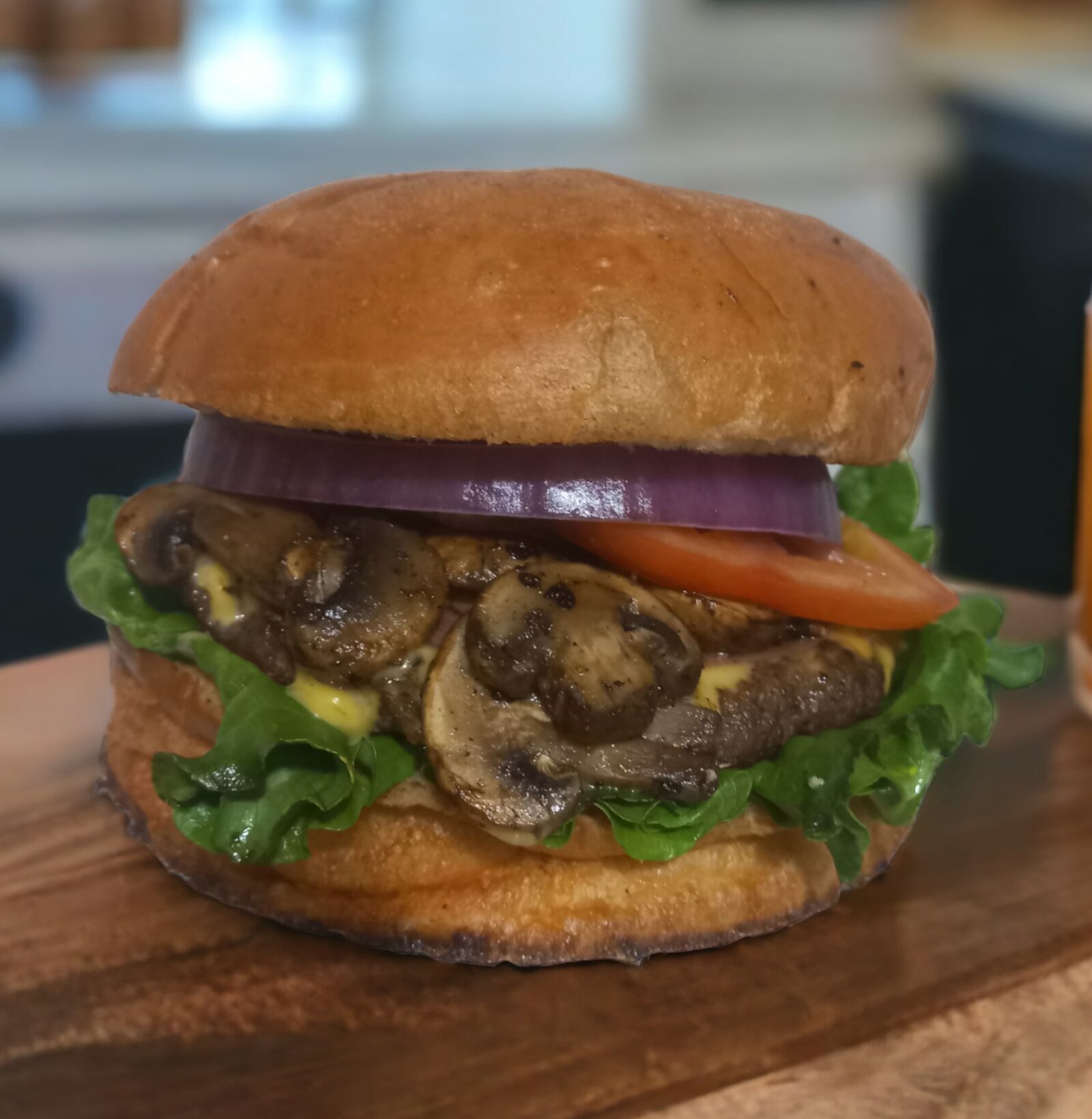Ari's Burger image 8
