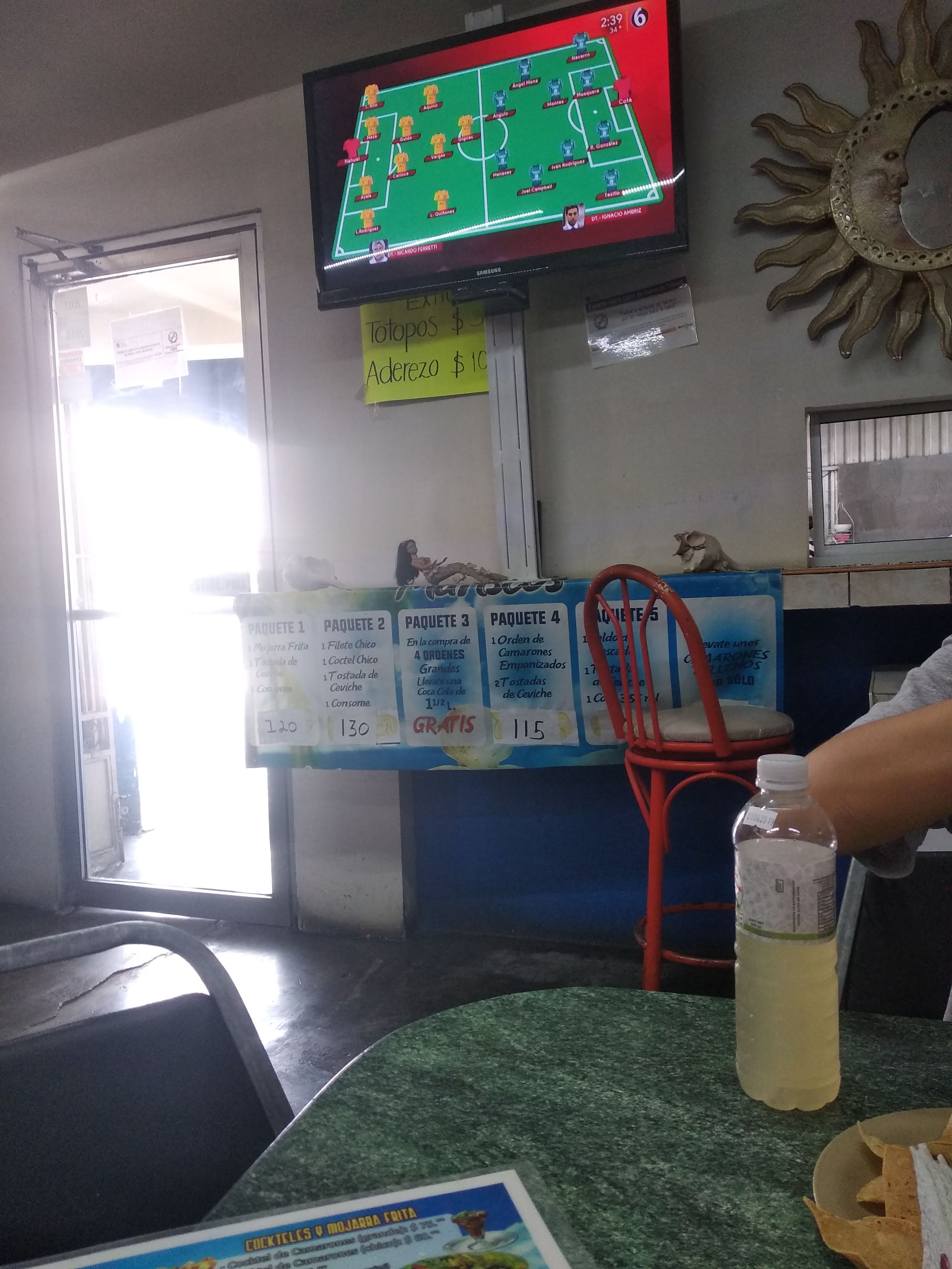 Restaurante De Mariscos Las Palmas image 8