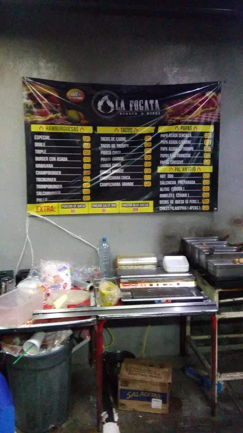 La Fogata burger's & wings image 3