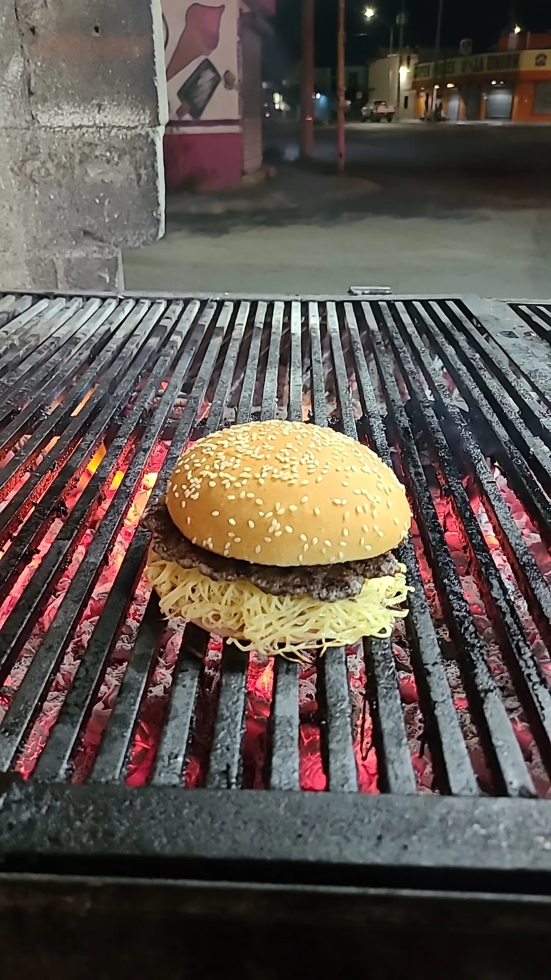 La Cabañita Burguer image 2
