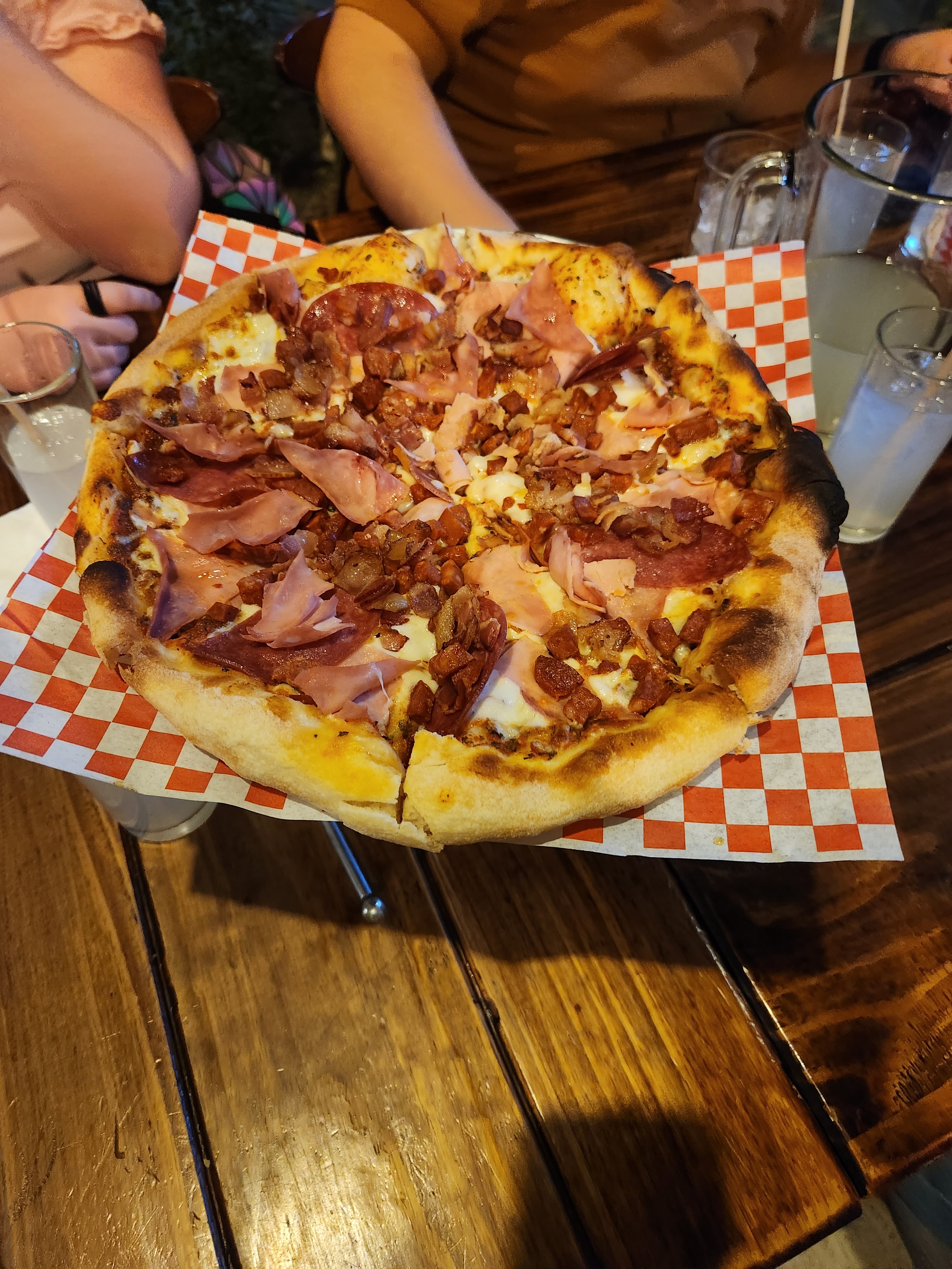 Dante's Eatery & Bar image 4