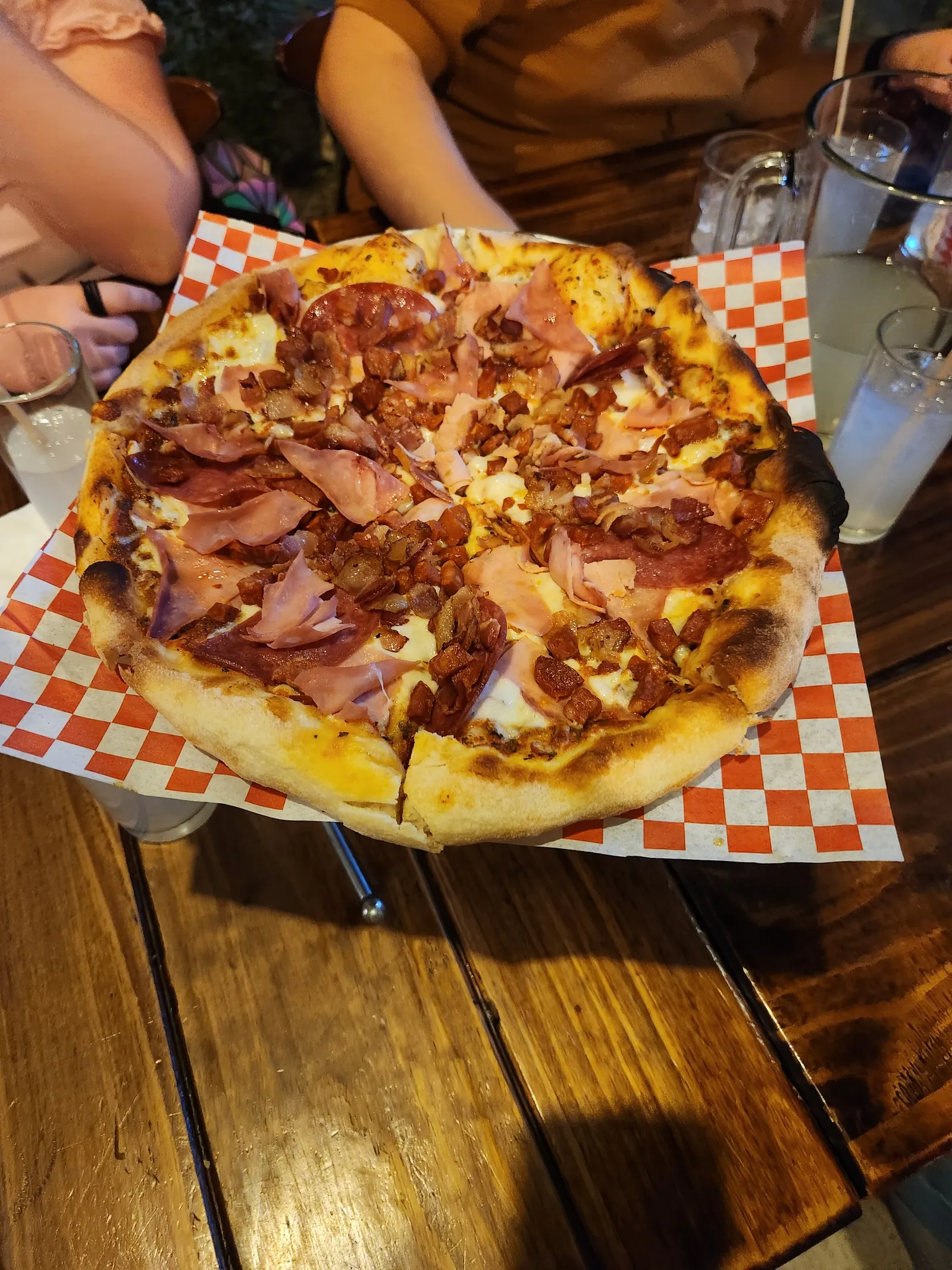Dante's Eatery & Bar image 4