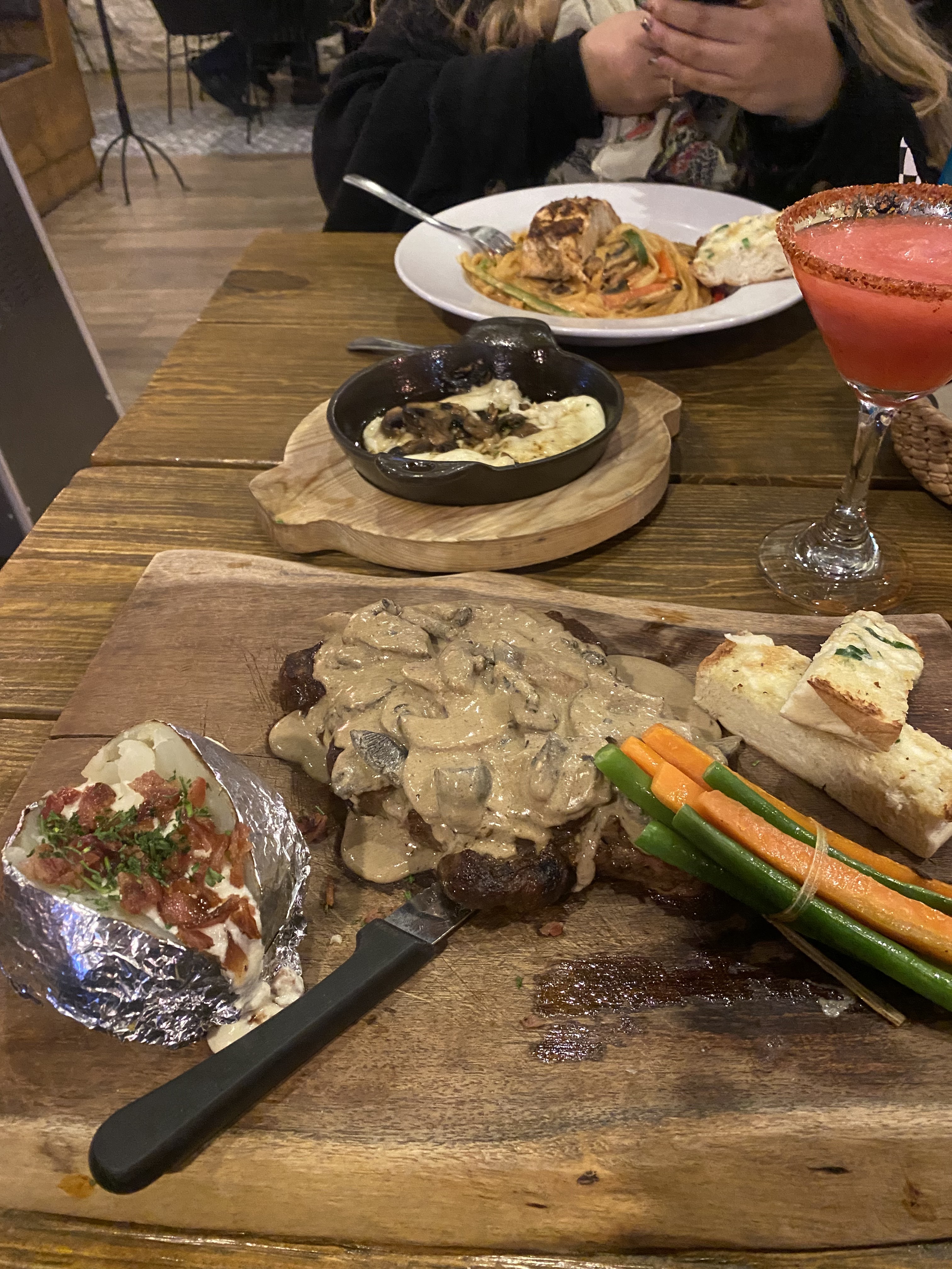 La Patrona Restaurante & Cantina image 8