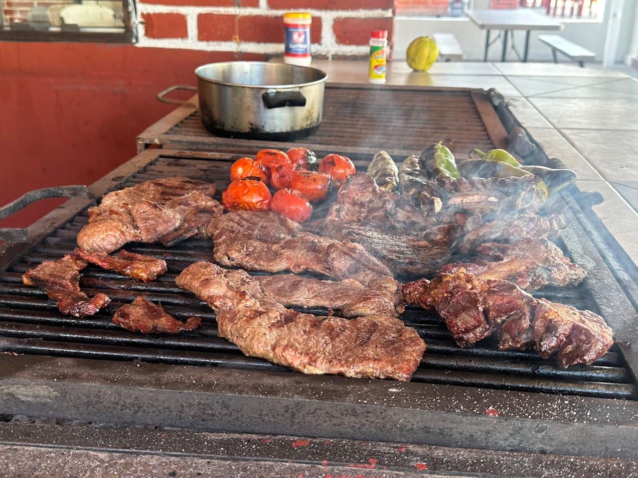 Los Compadres Asadero & Burritos image 3