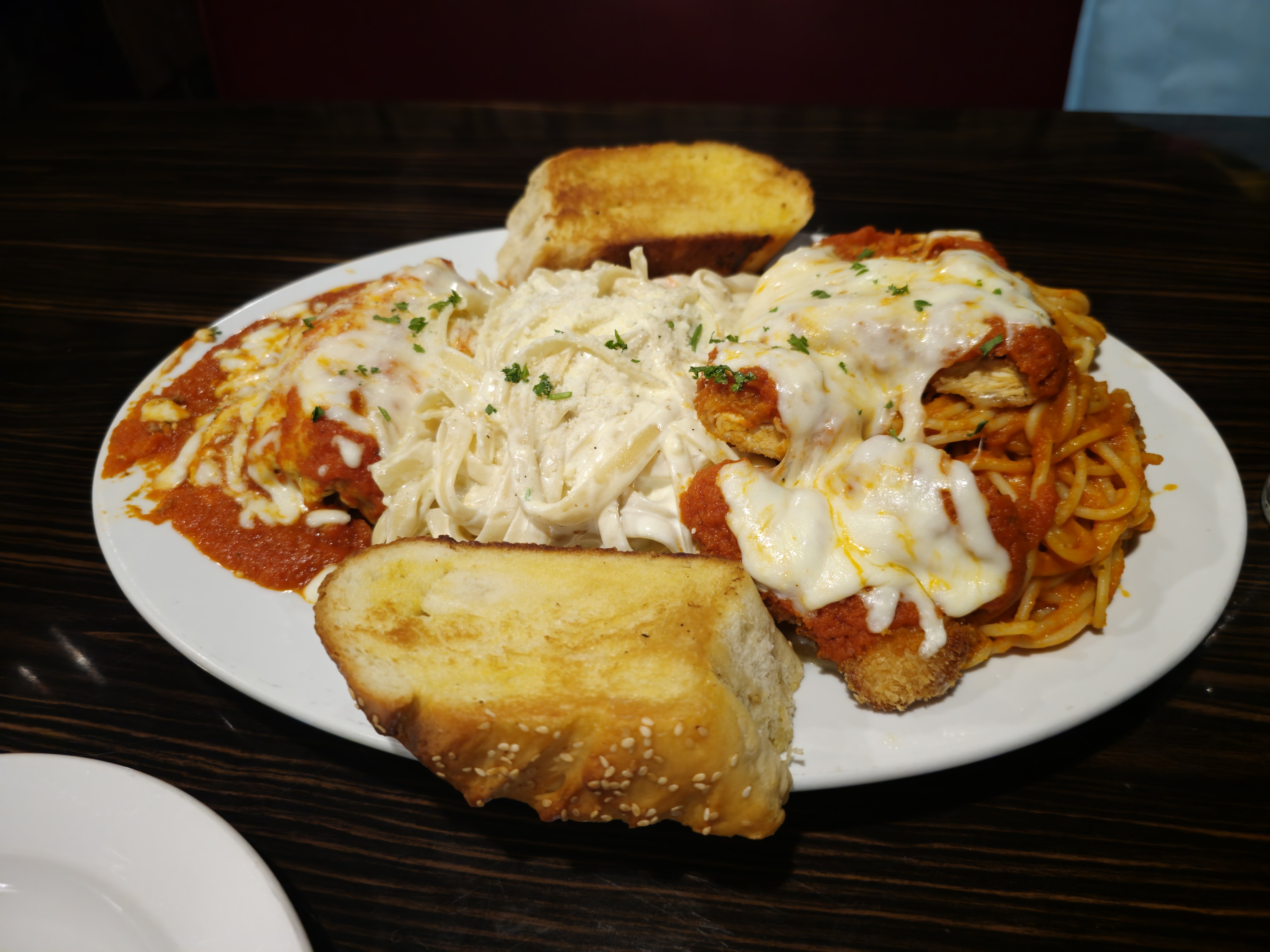 Toscanos Restaurante image 4