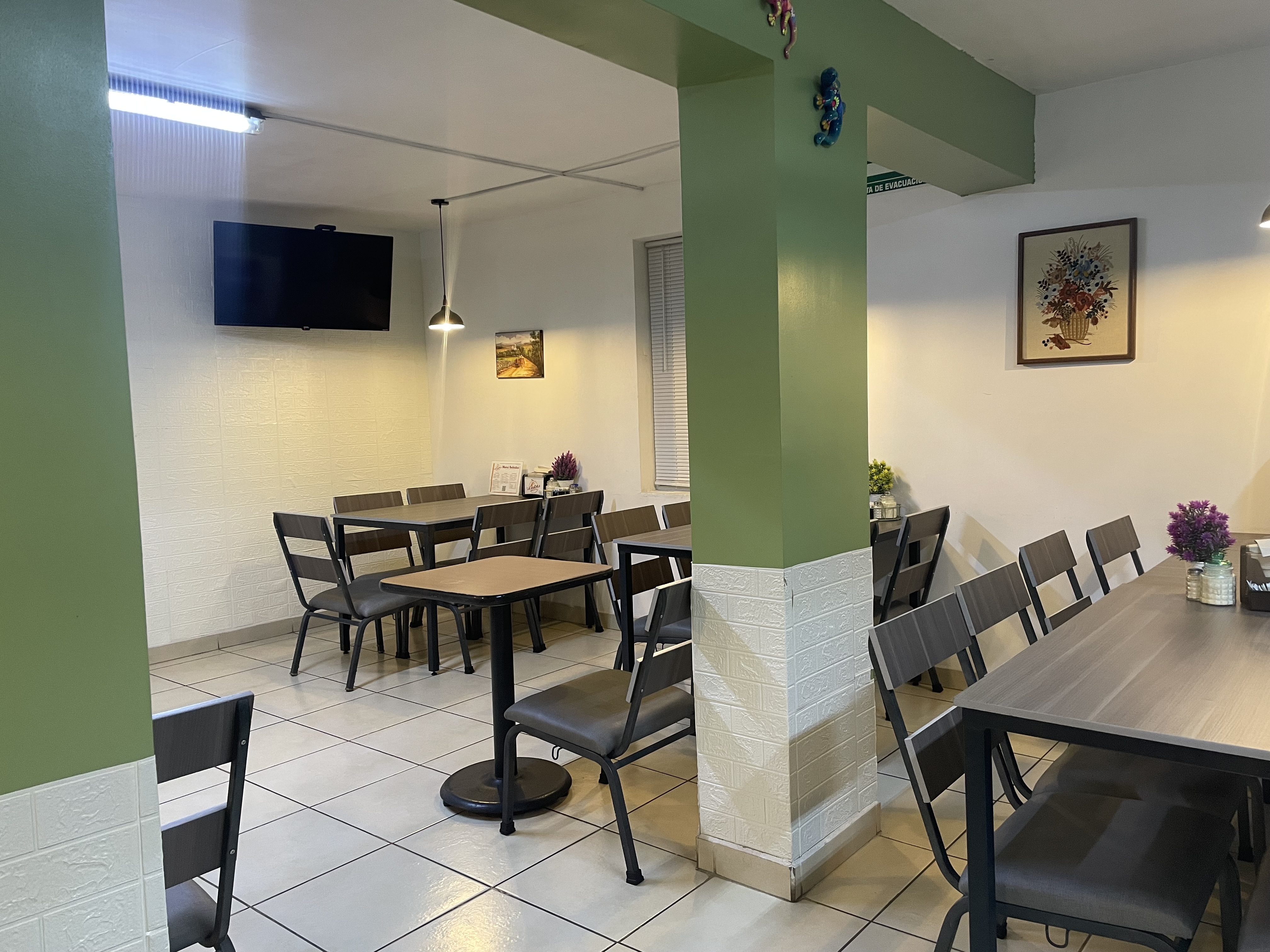 La Casa De La Nana Restaurant image 2